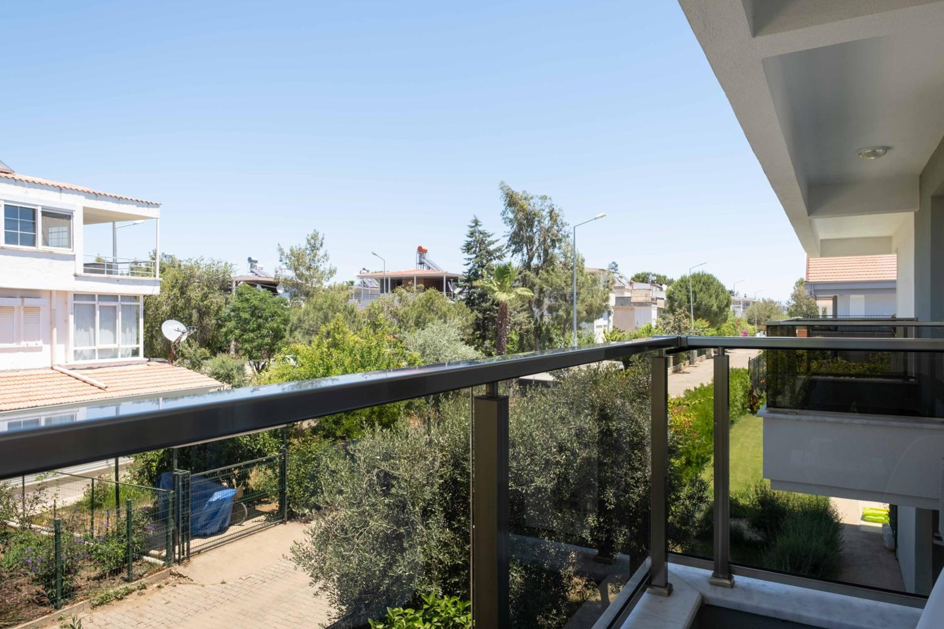 EV Apartments