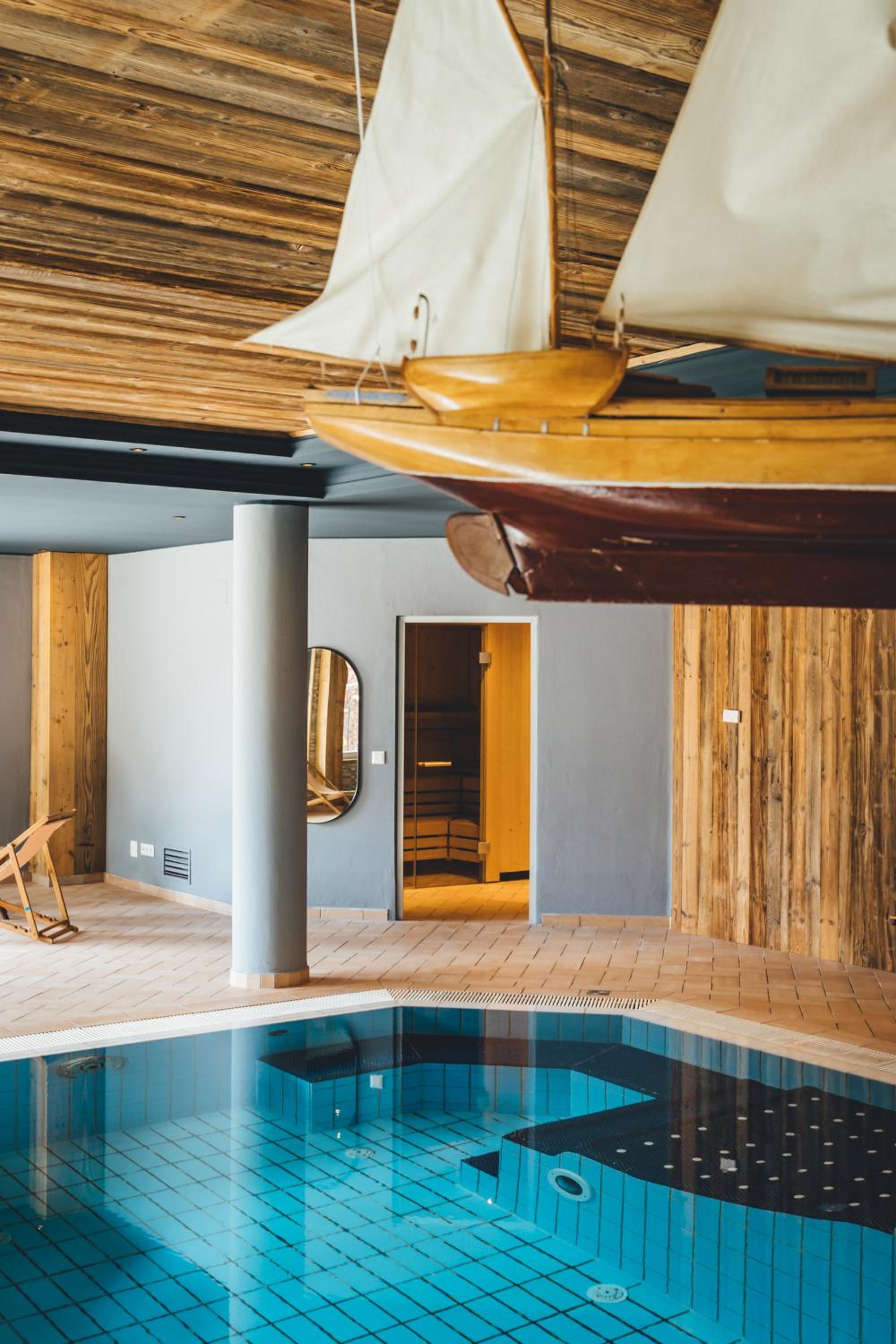 Nordic Lodge - Suite Hotel