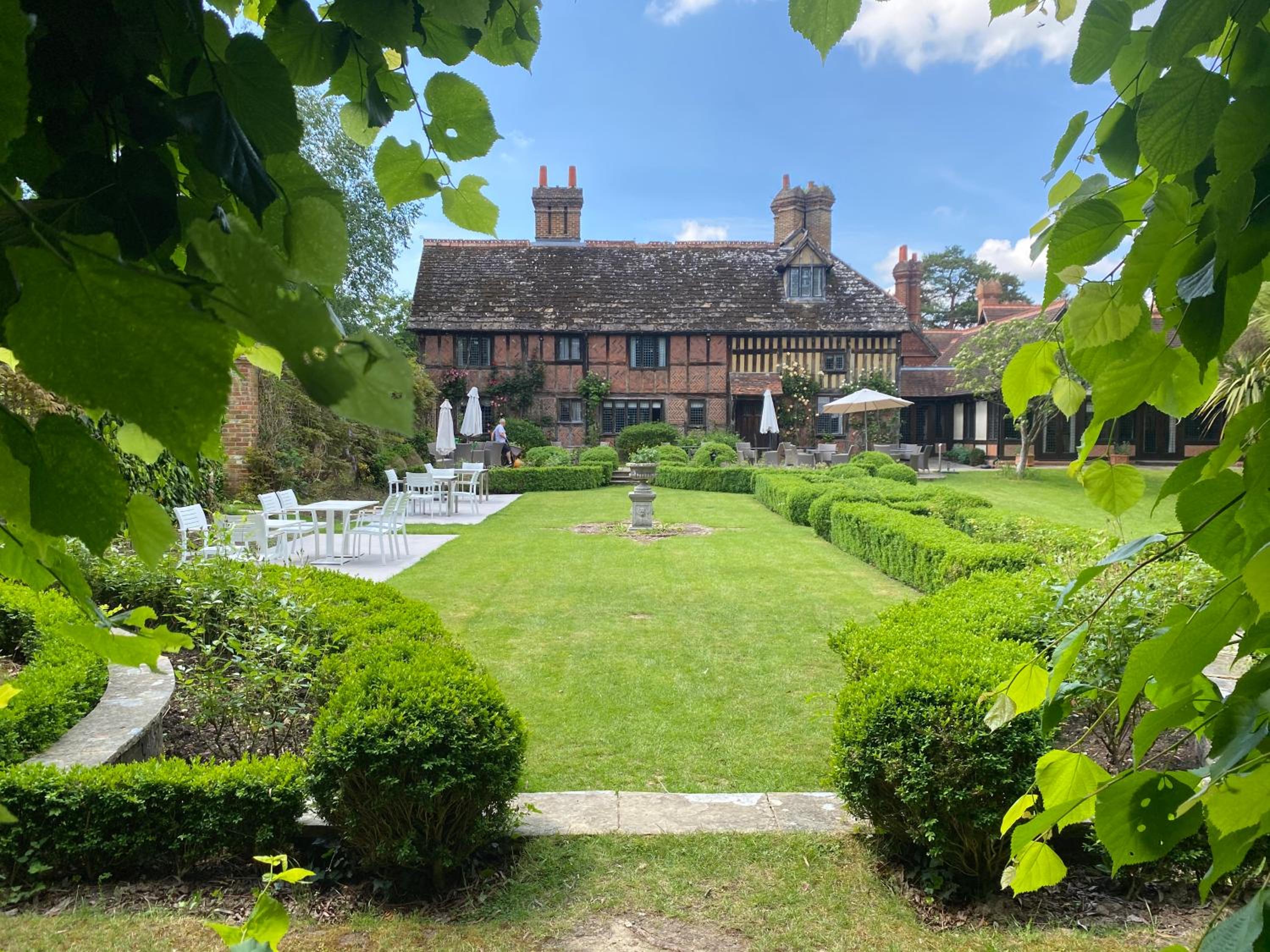 Horley Vacations - Langshott Manor - Luxury Hotel Gatwick - Property Image 34