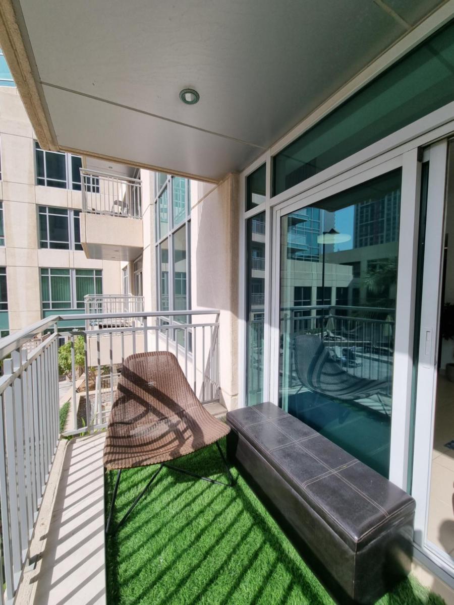 Luxury studio at Downtown! Full Burj Khalifa View! Burj Views L