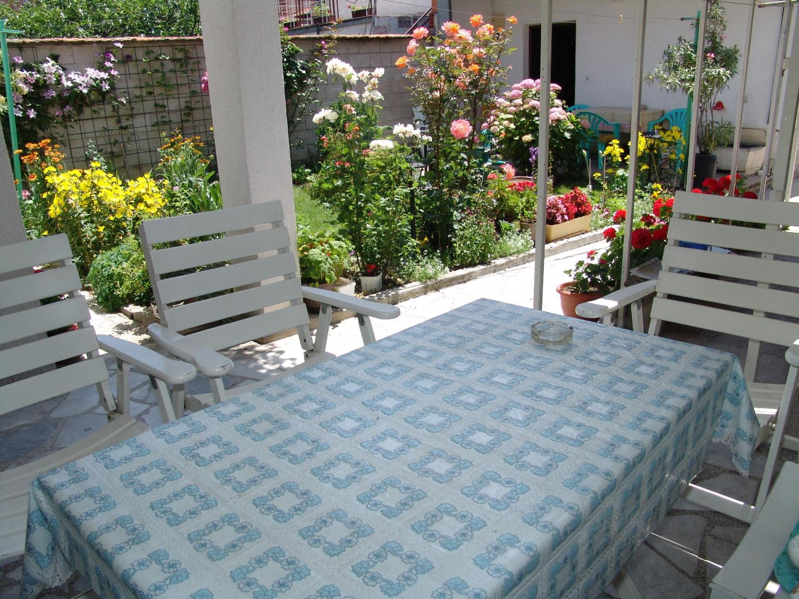 Bogdanoski Studios & Guest Rooms