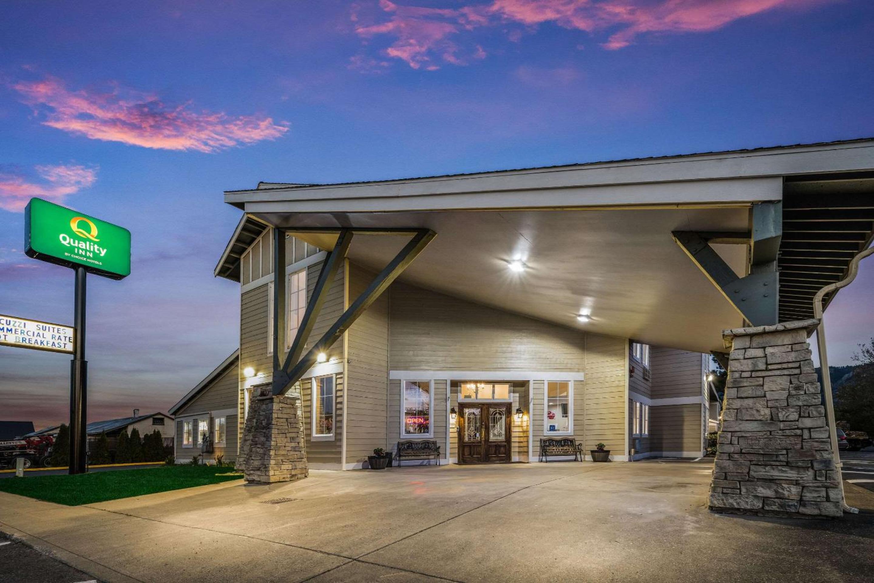 Ellensburg Vacations - Quality Inn Cle Elum-Ellensburg - Property Image 2