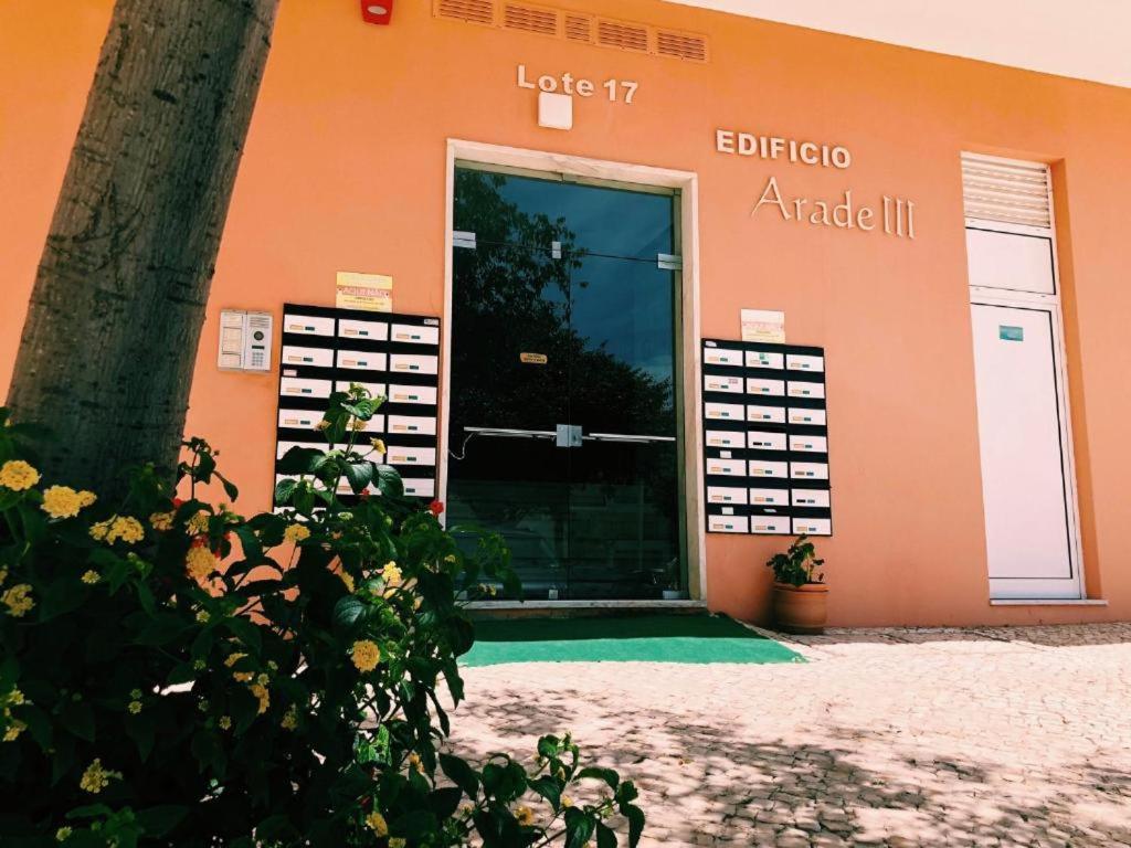 Hotel Apartamento Moura - Image 1