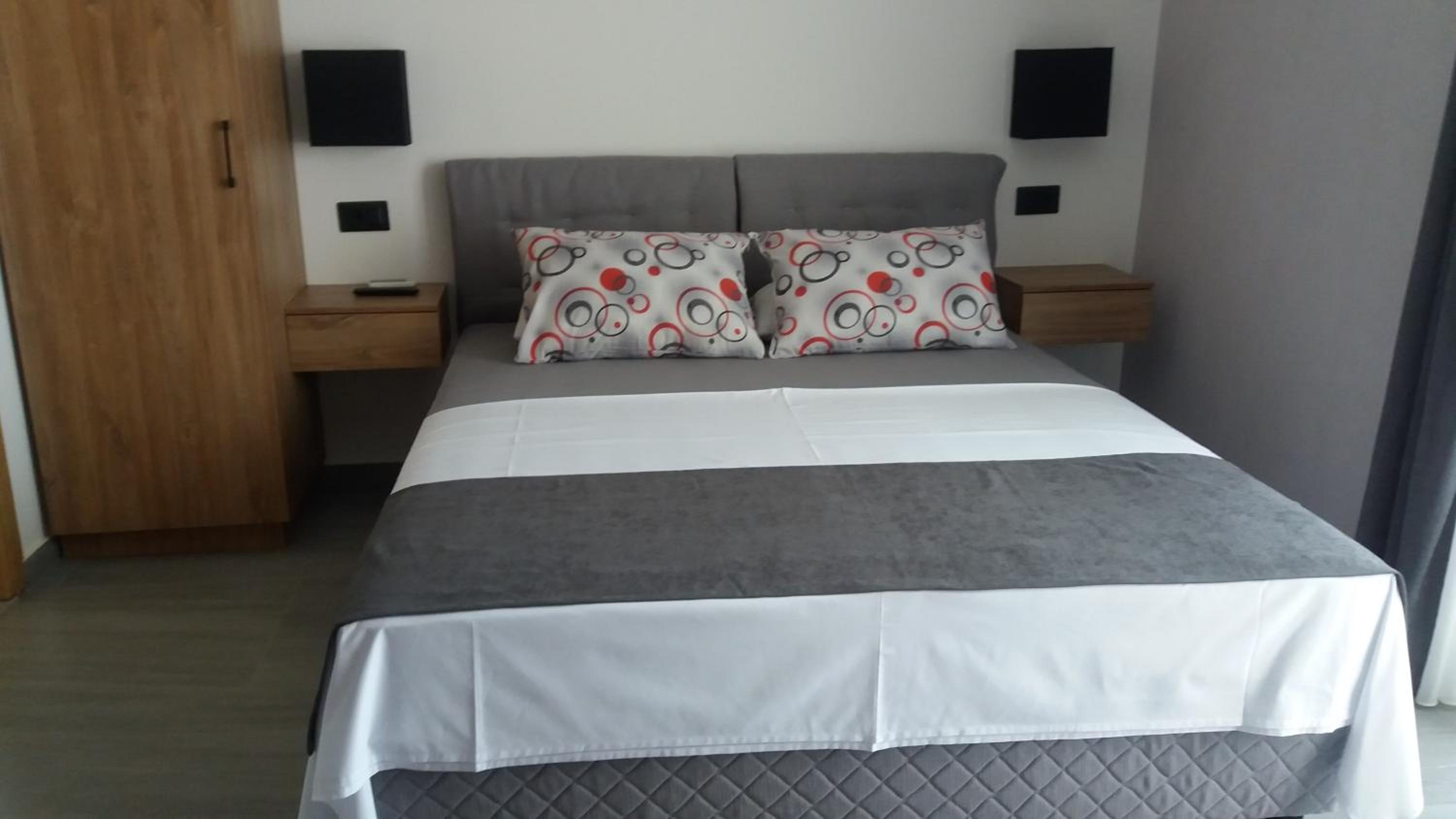 Apartments Grabovica view 4