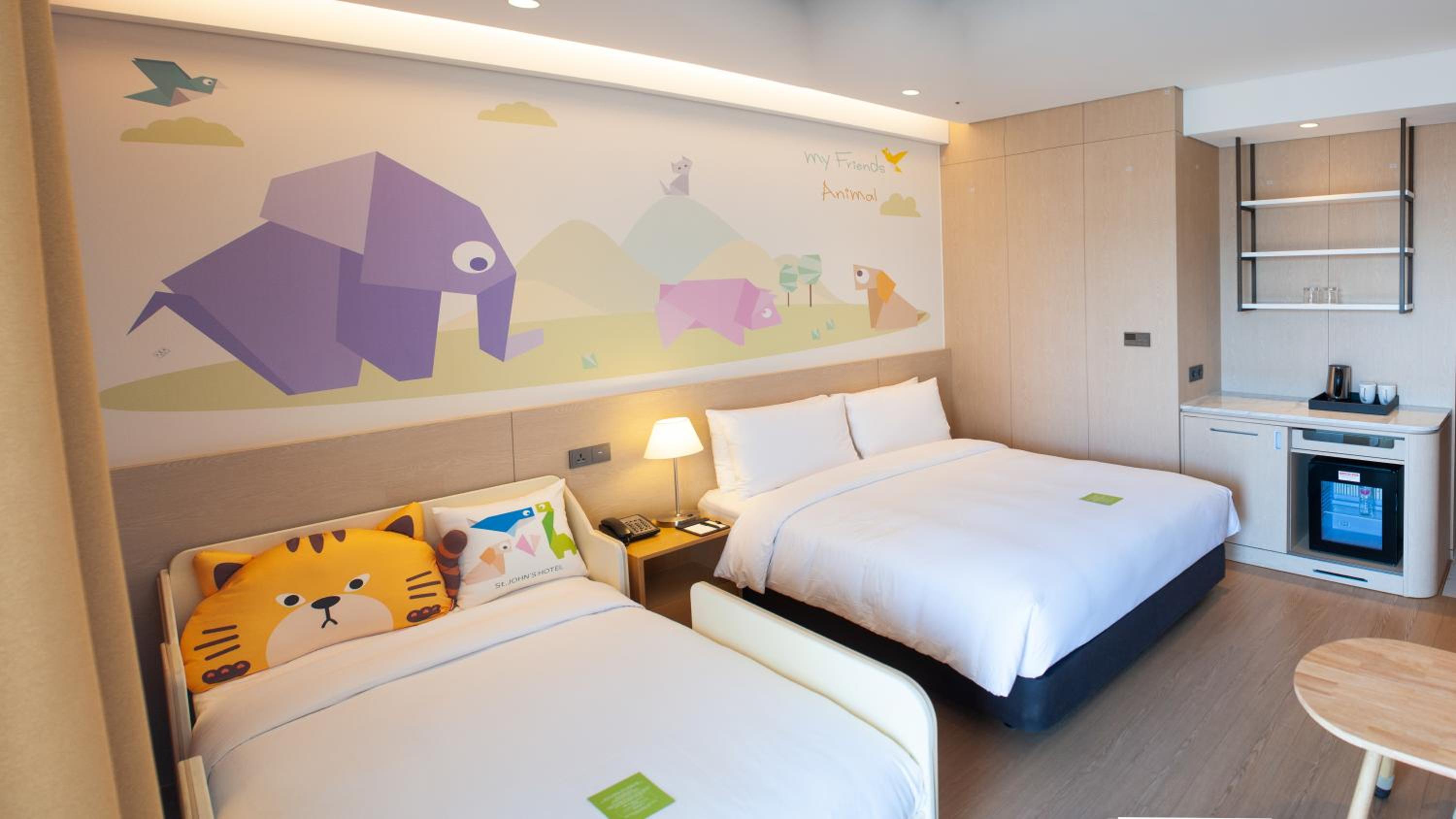 St. John's Hotel 29