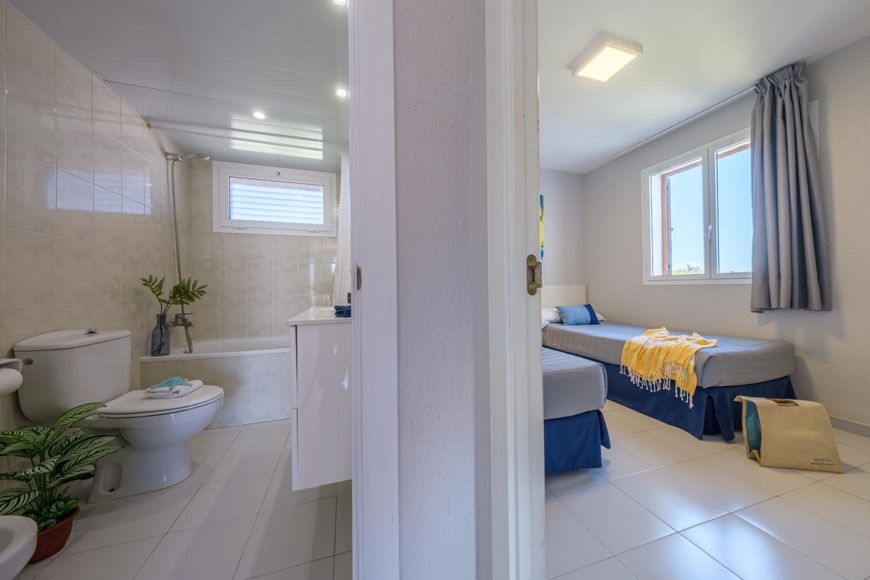 Apartamentos Estival Park