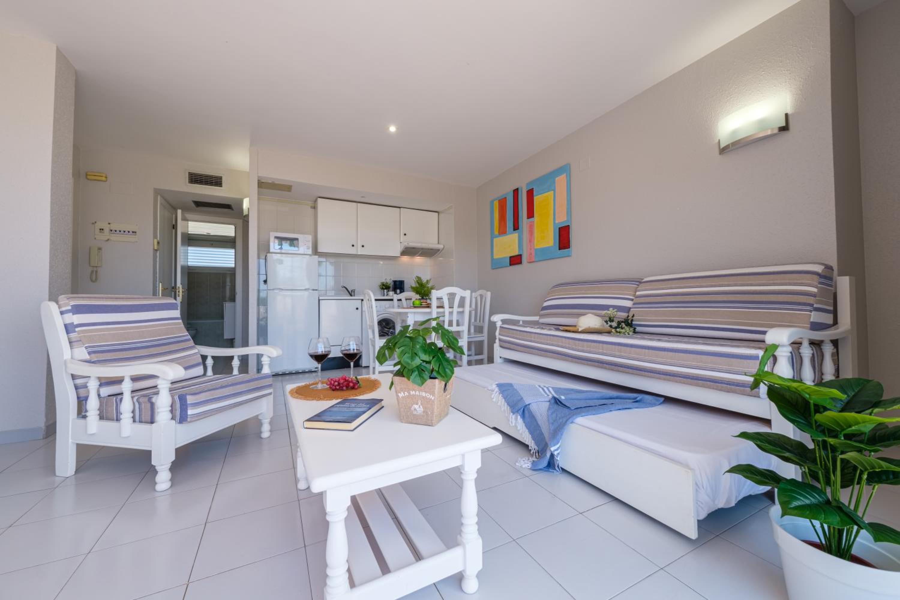 Apartamentos Estival Park