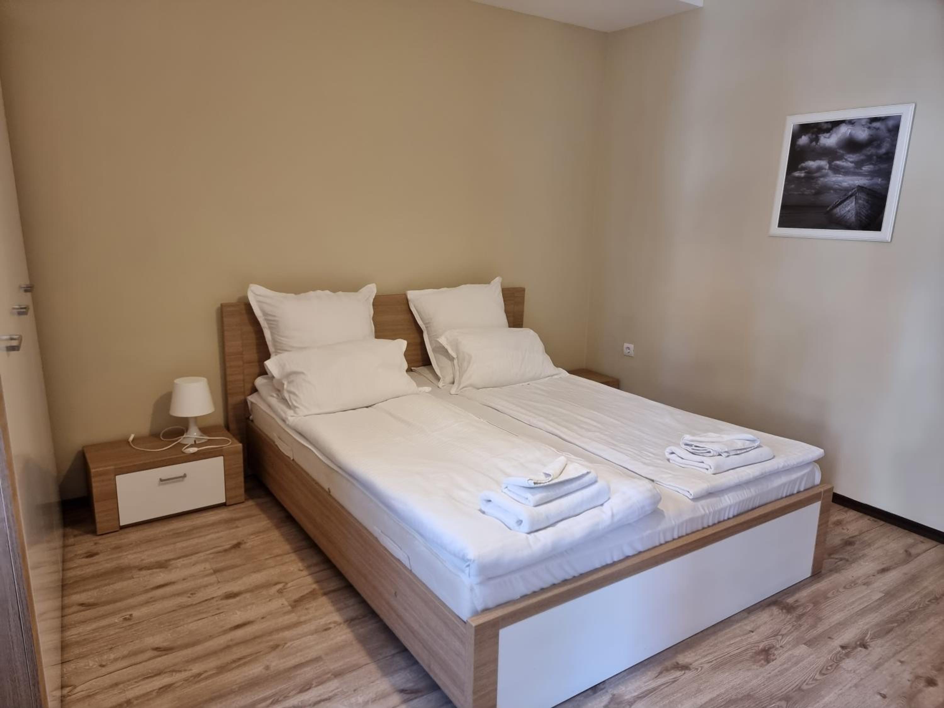 Kiara Apartments