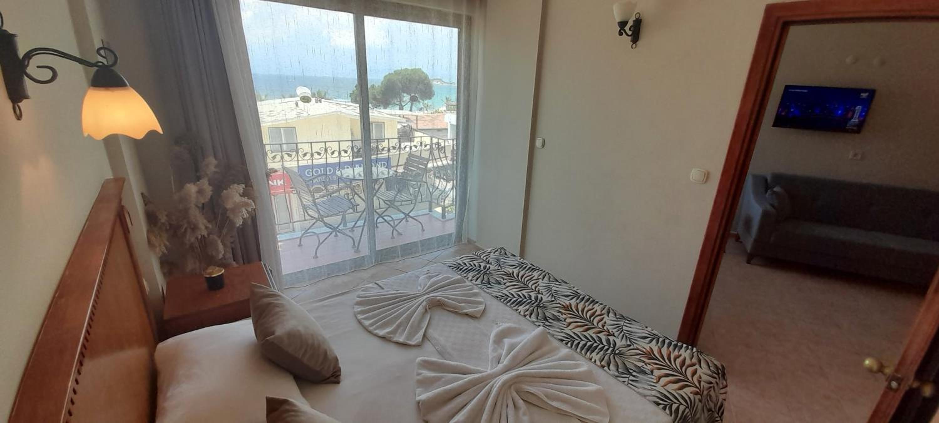 Rosy Suites Hotel - Image 24