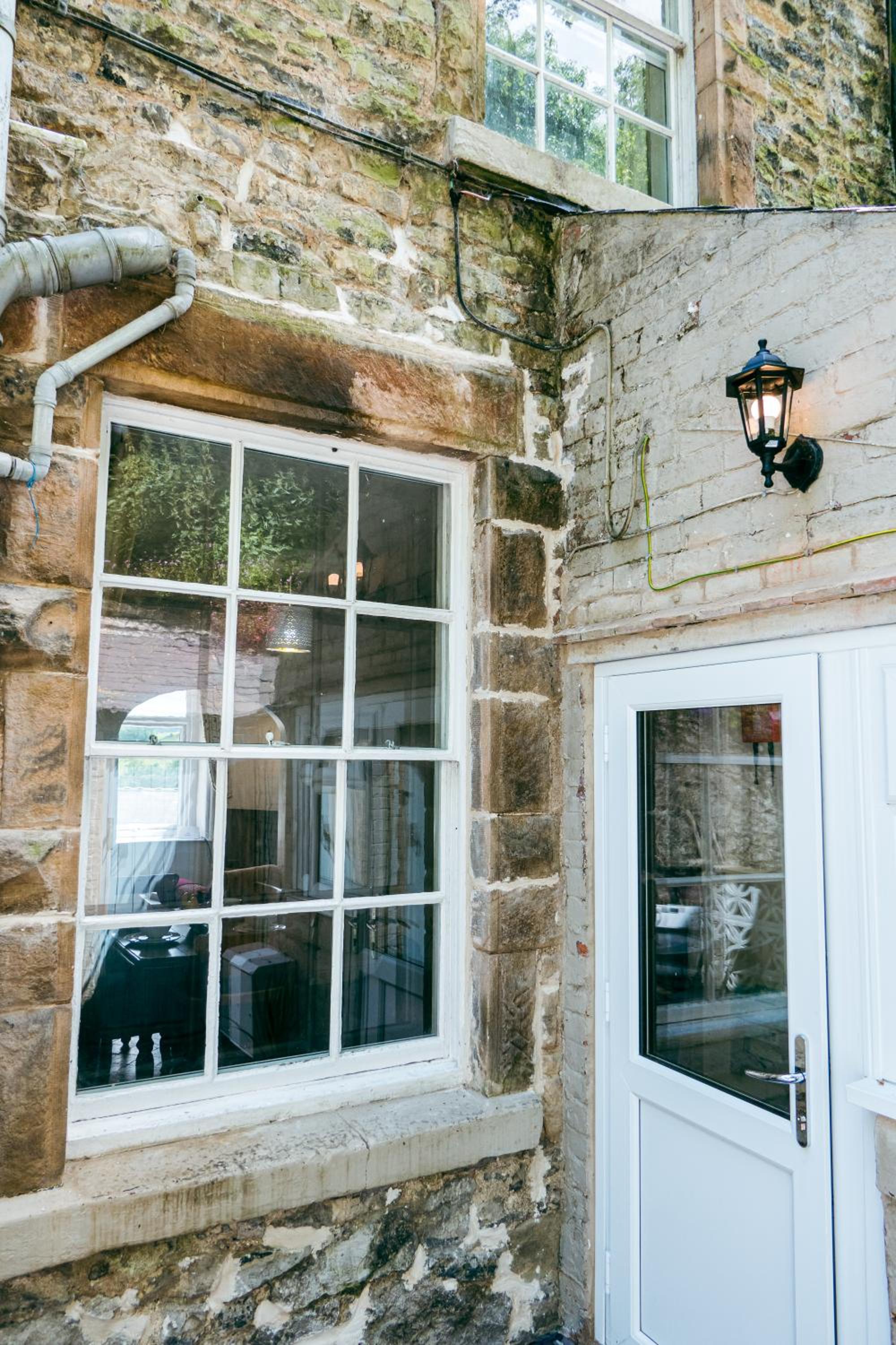 Painter's Cottage view 4