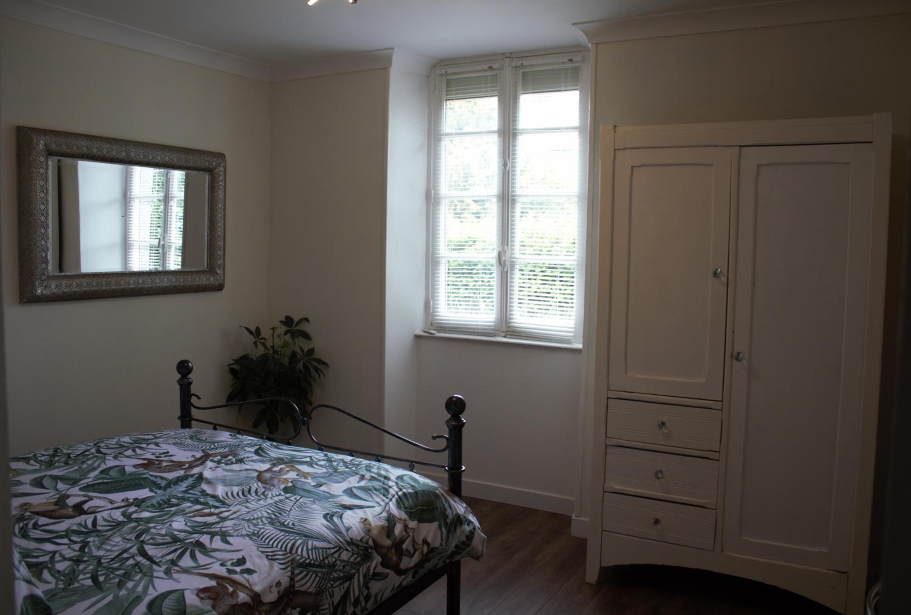 Photo 48