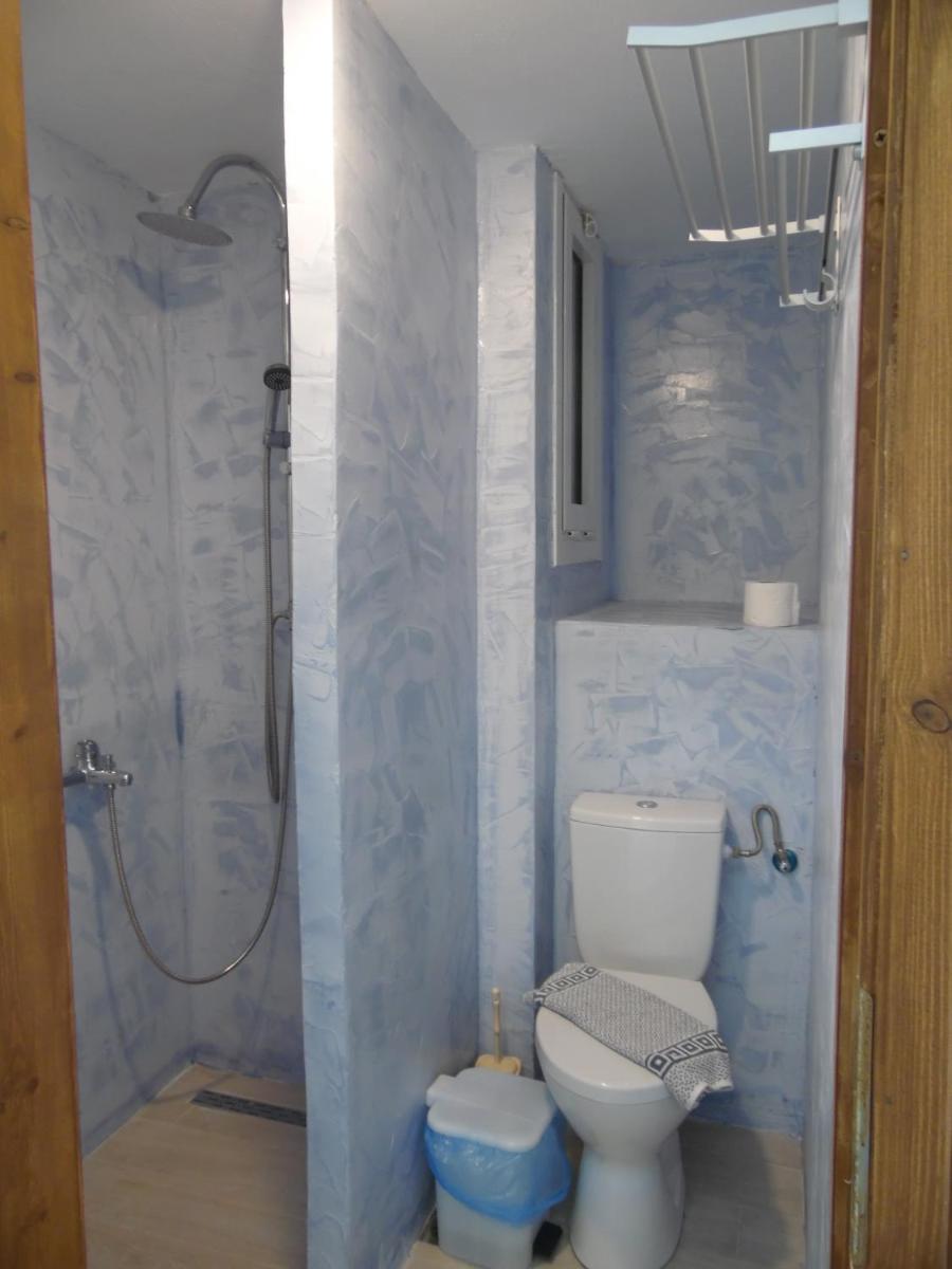 Mike's Beach Apartments & Studios