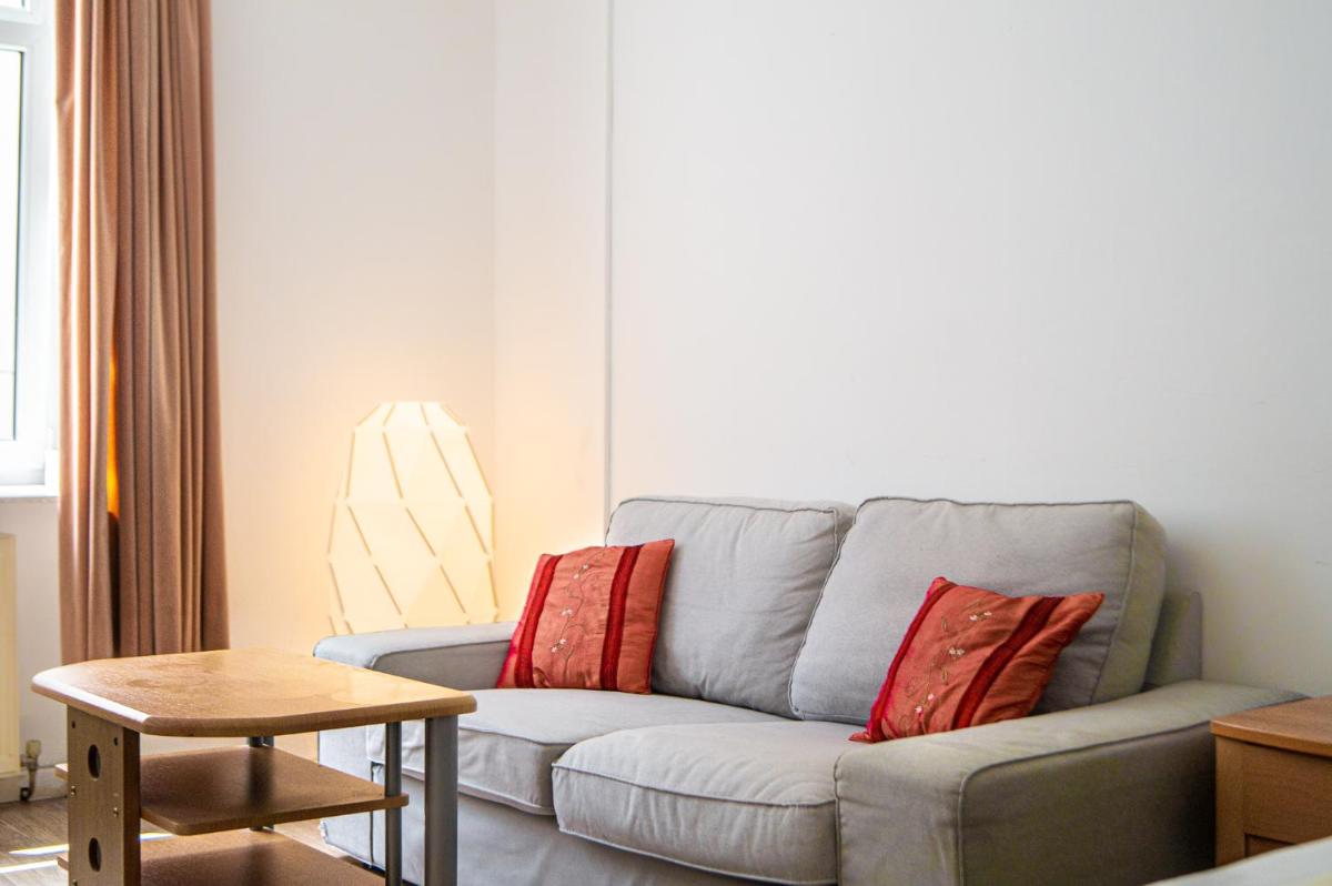 Spacious Shared Apartment Schönbrunn
