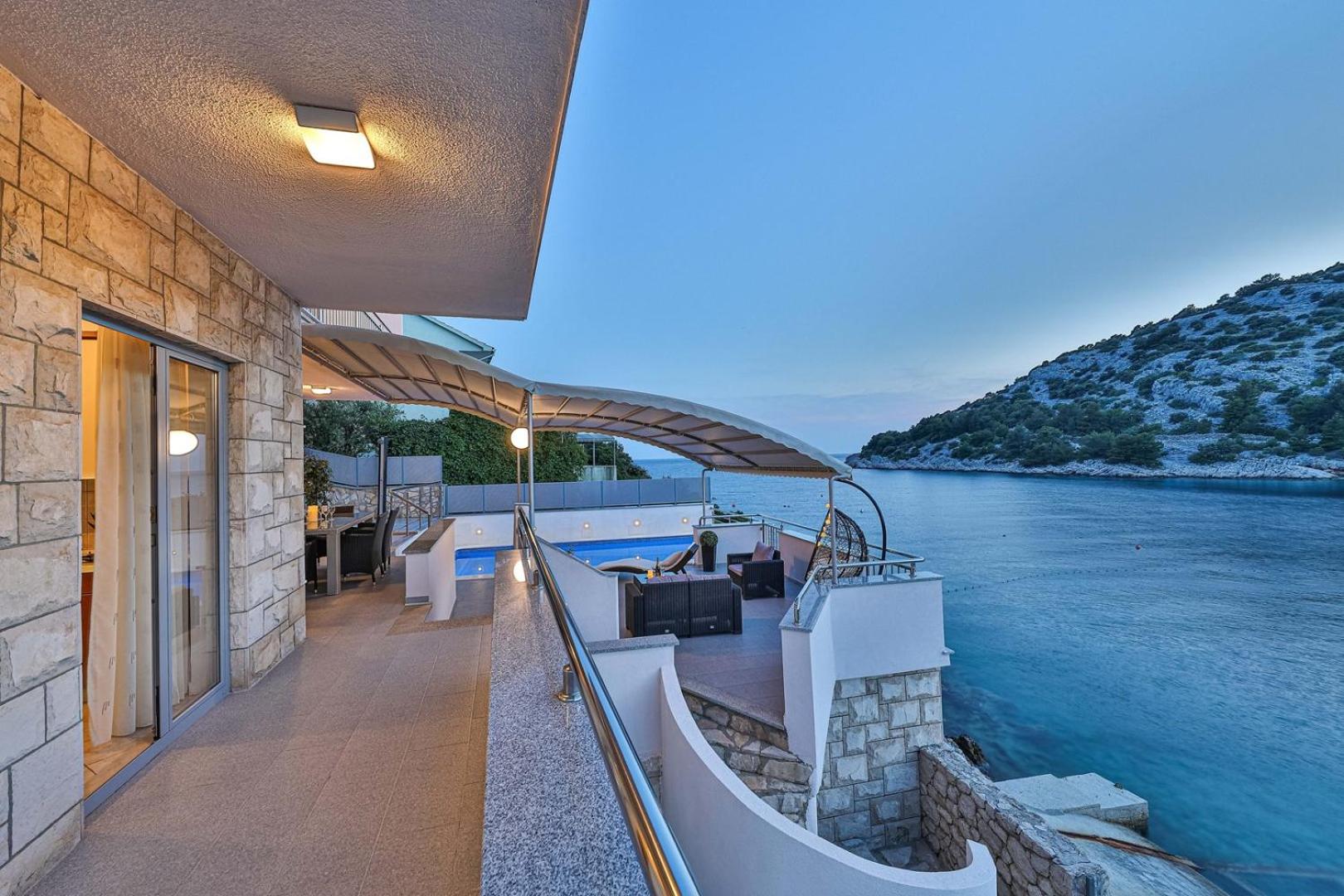 Villa Antonija 1607 view 5