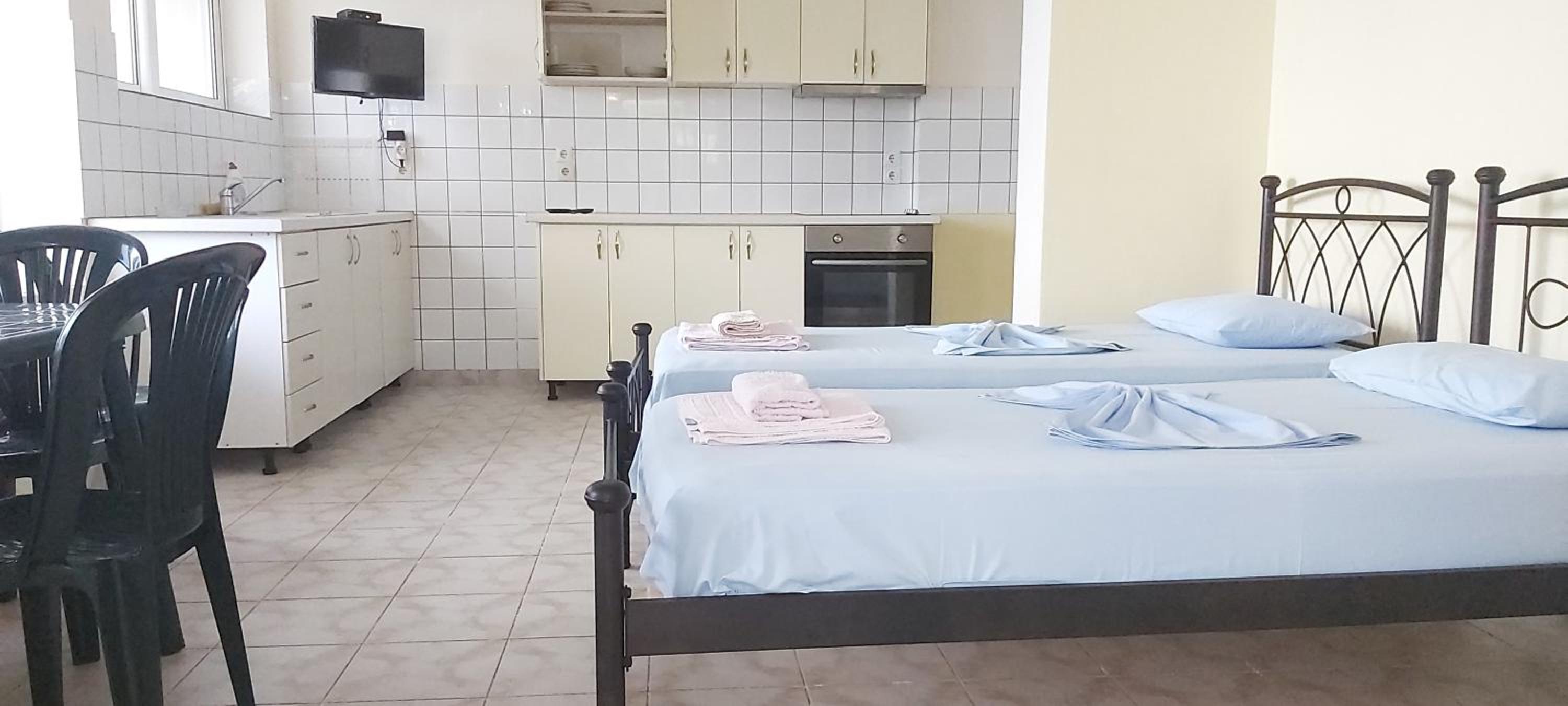 Magic Ionian Apartments & Rooms