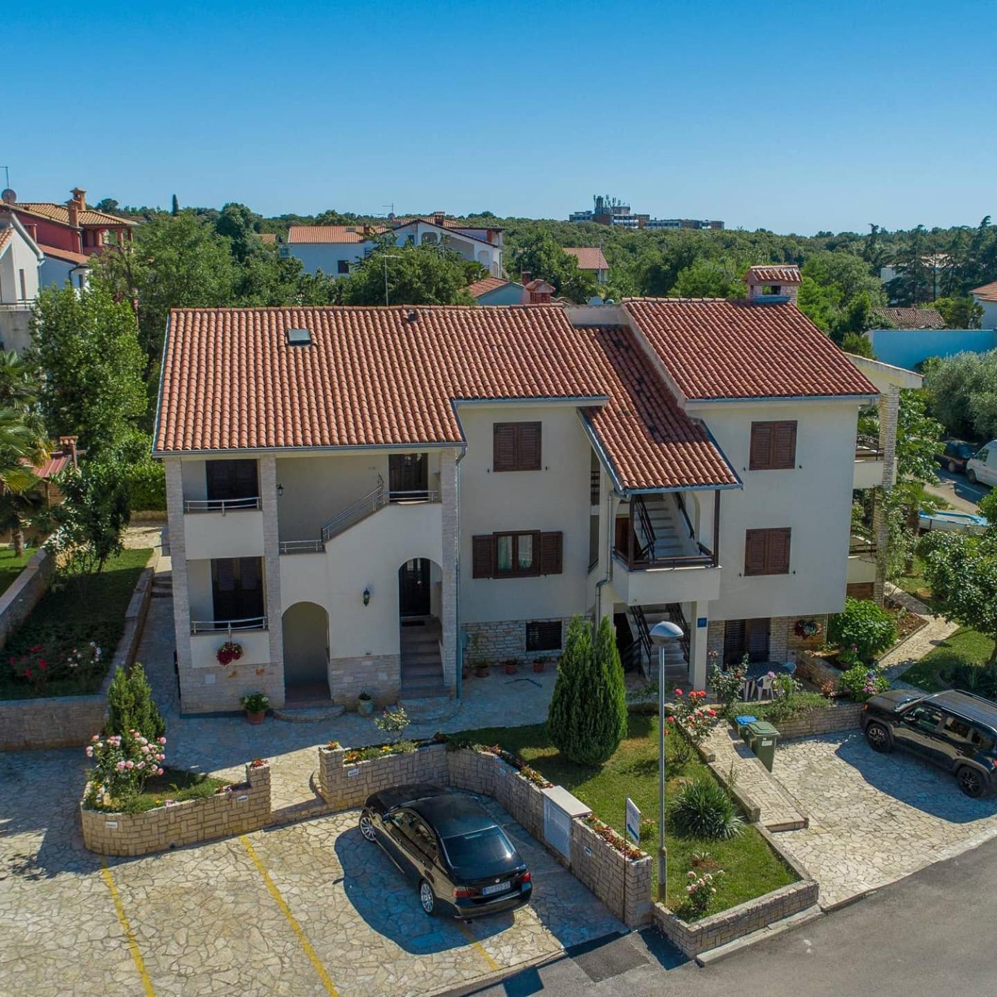 Apartmani Lorena - Property Image 3