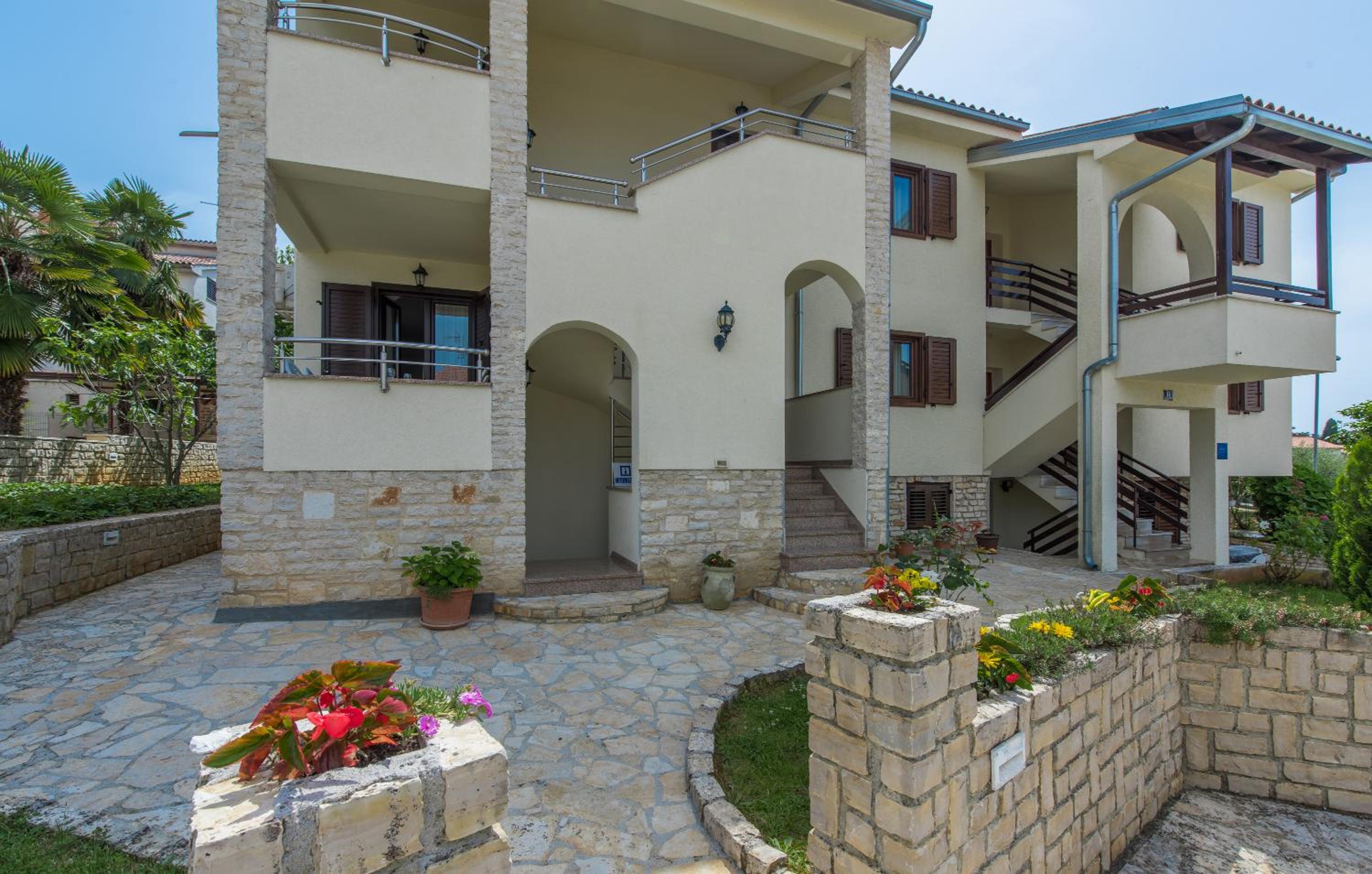 Apartmani Lorena - Property Image 7