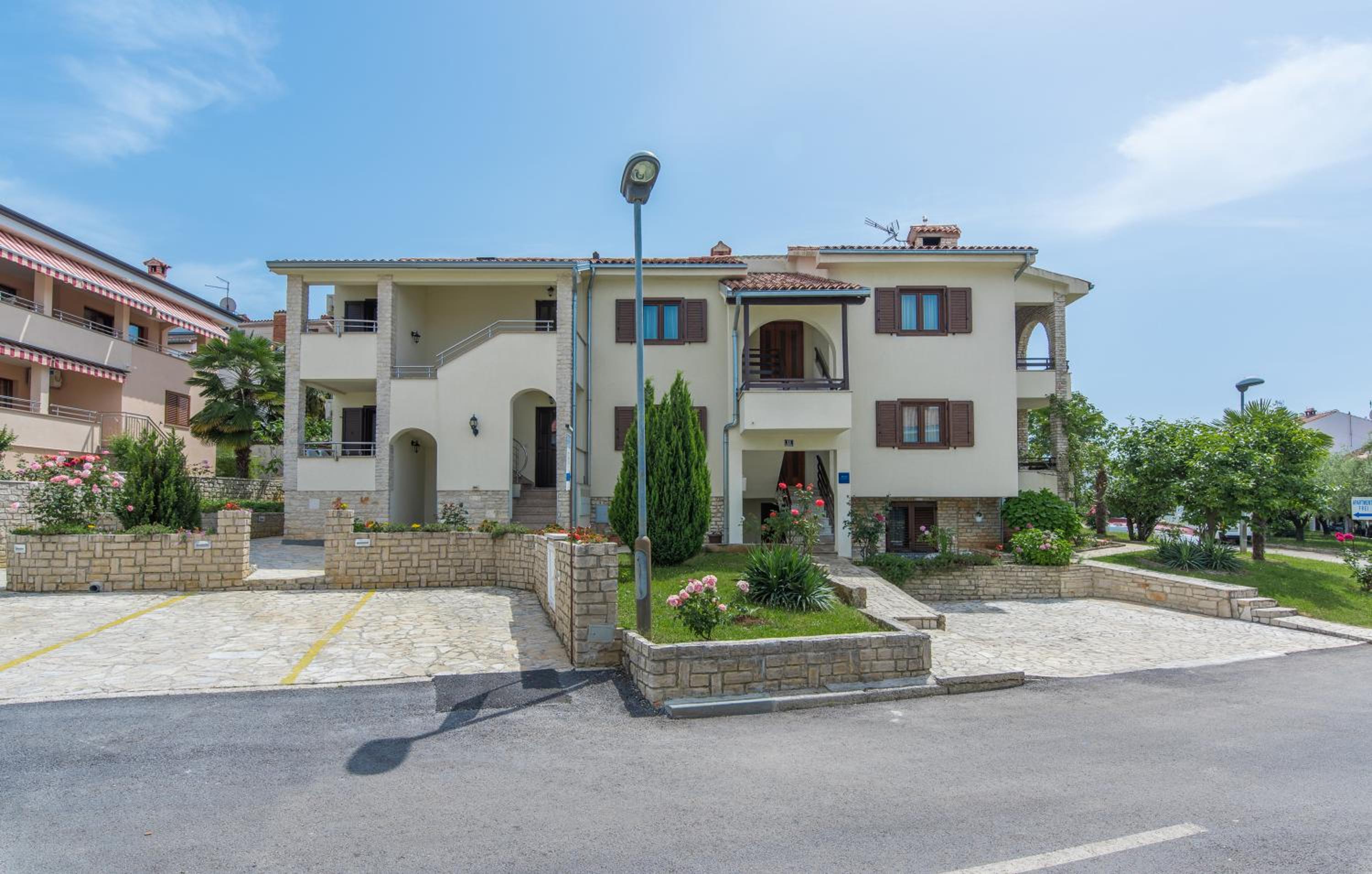 Apartmani Lorena - Property Image 6