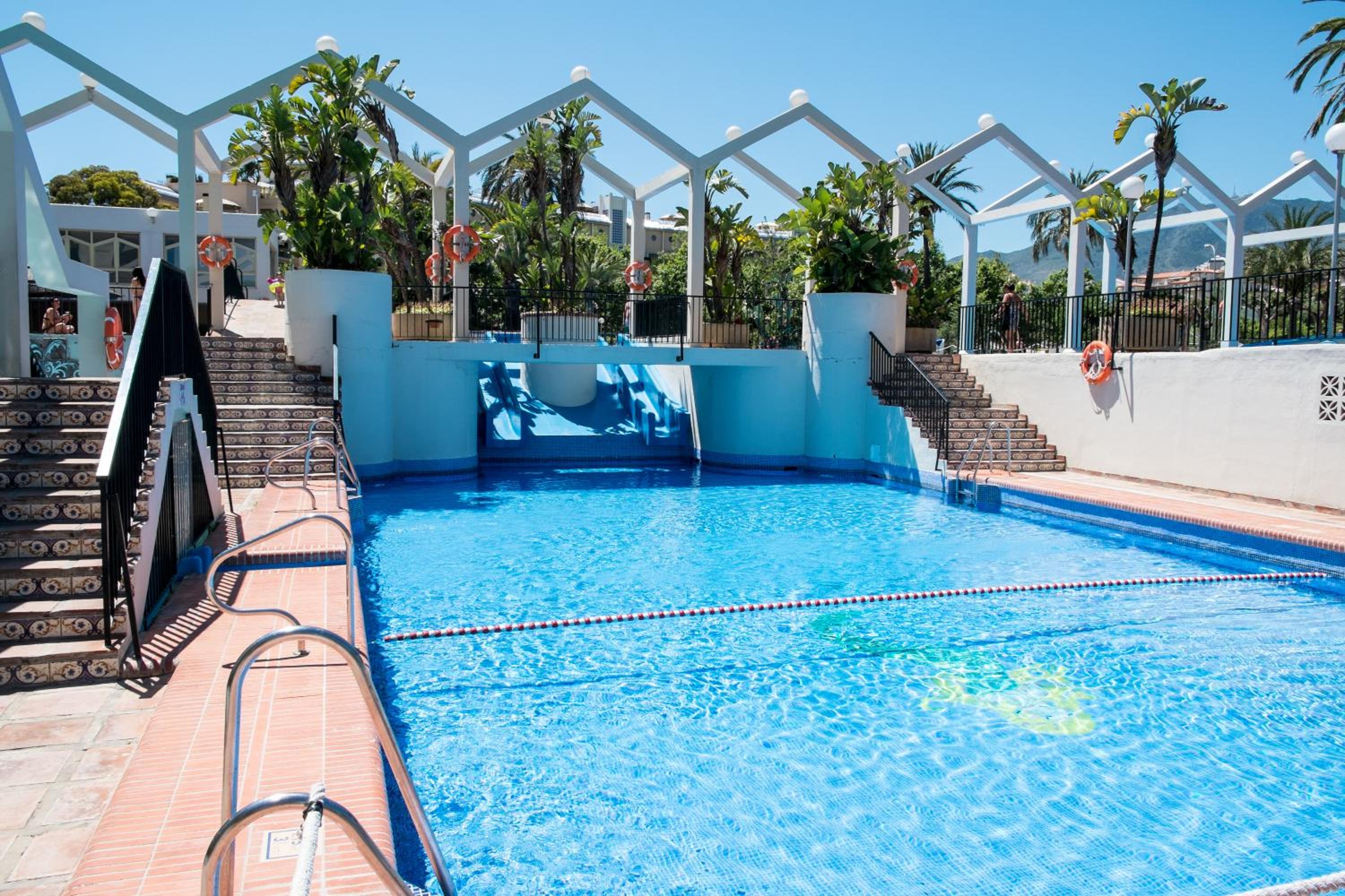 Kingfisher Apartments Benal Beach