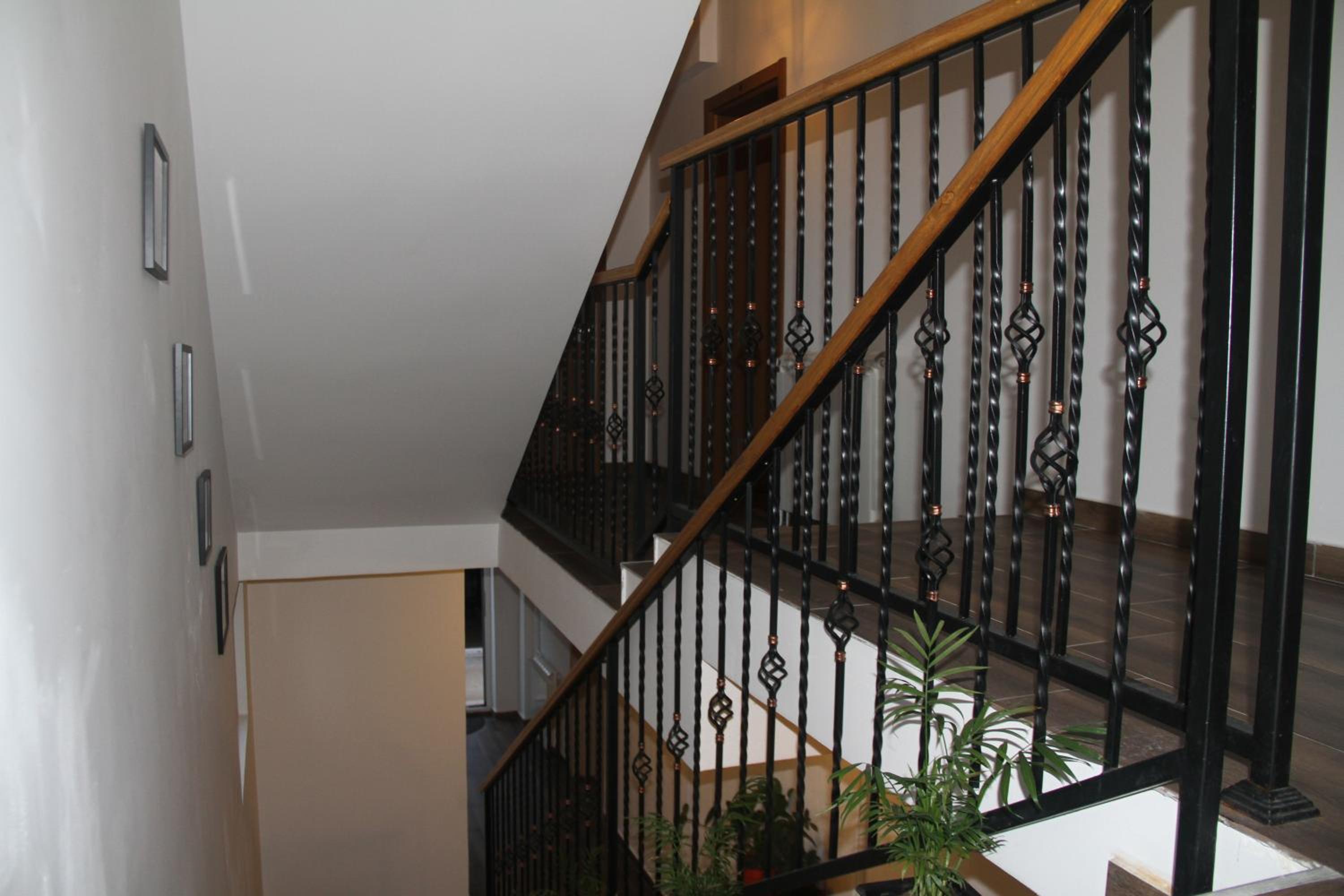 Photo 37