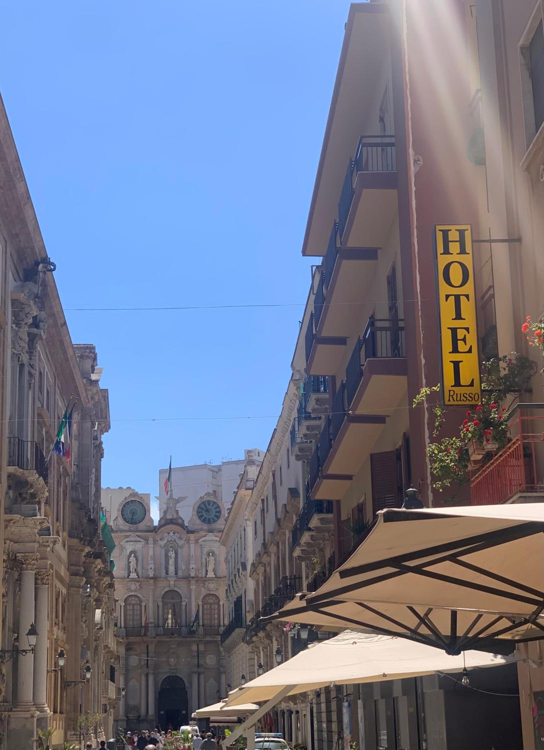 Hotel Albergo Russo - Image 1