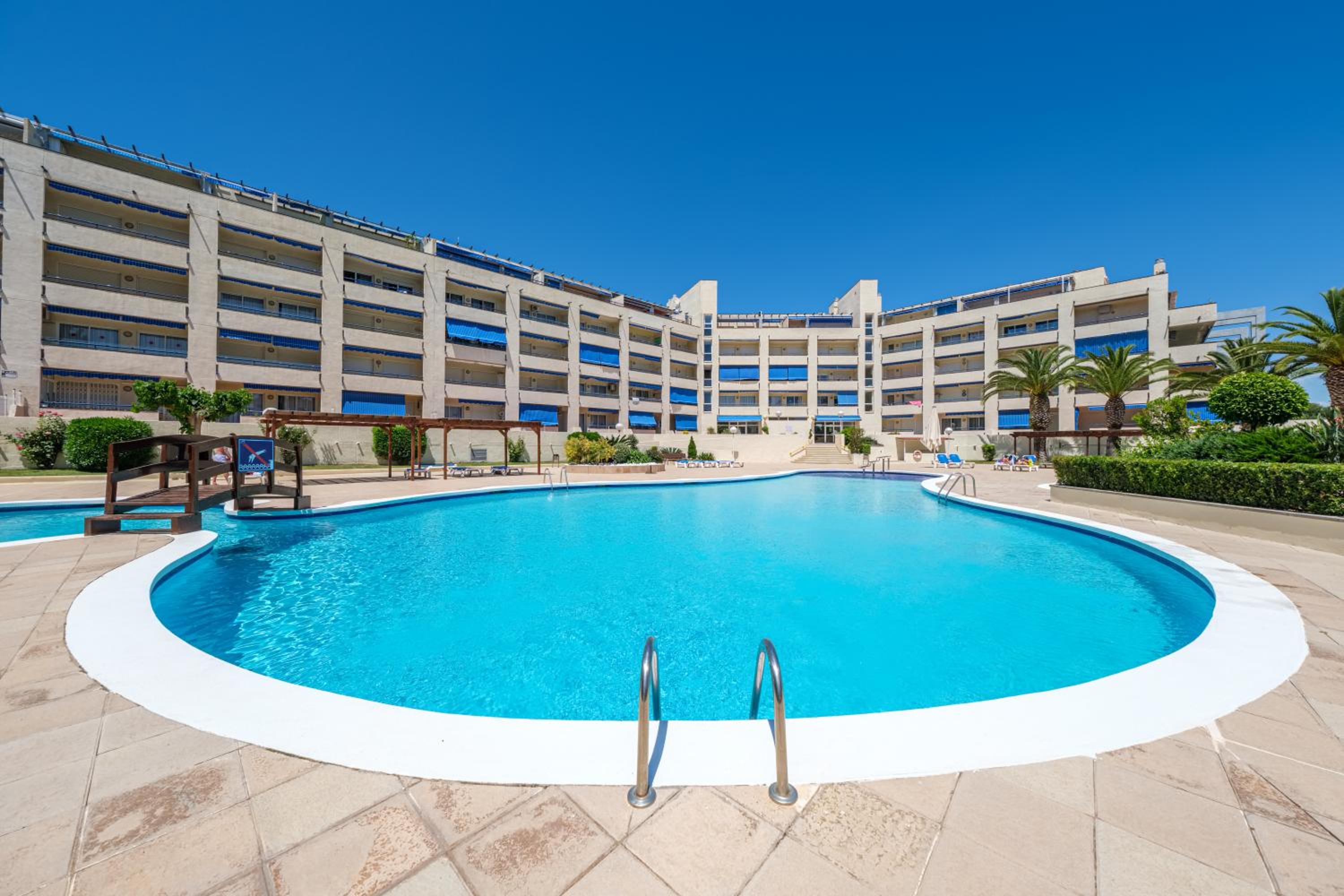 Apartamentos Estival Park
