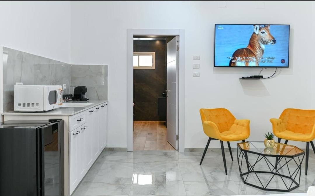 Lake Mansion Boutique Apartments view 5