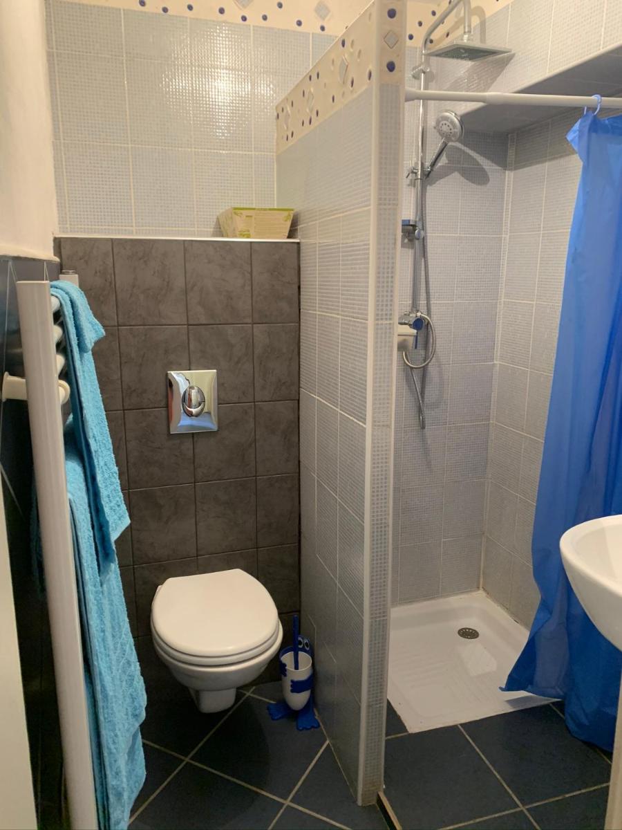Photo 33