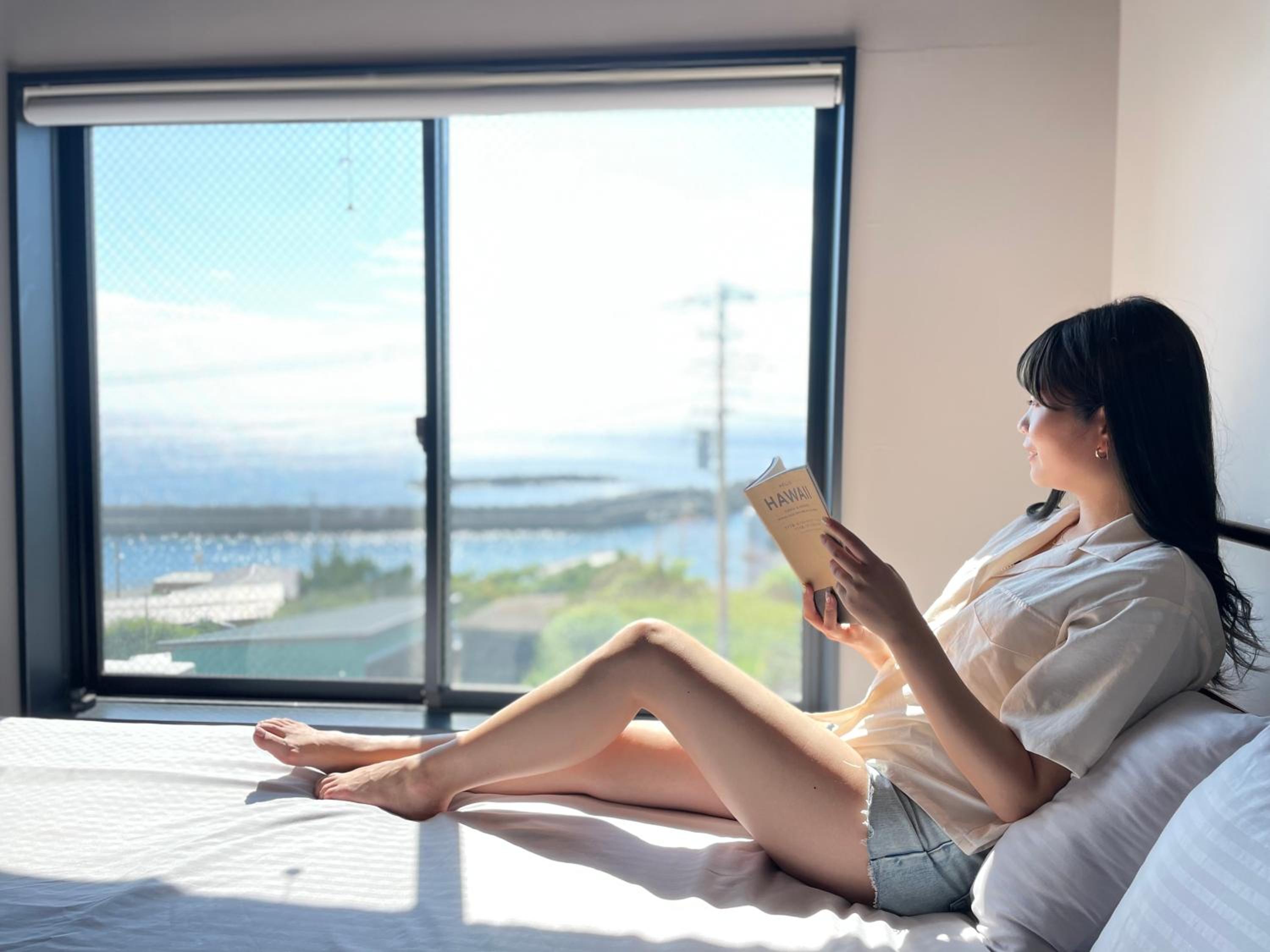 Book Tea Bed IZUOSHIMA