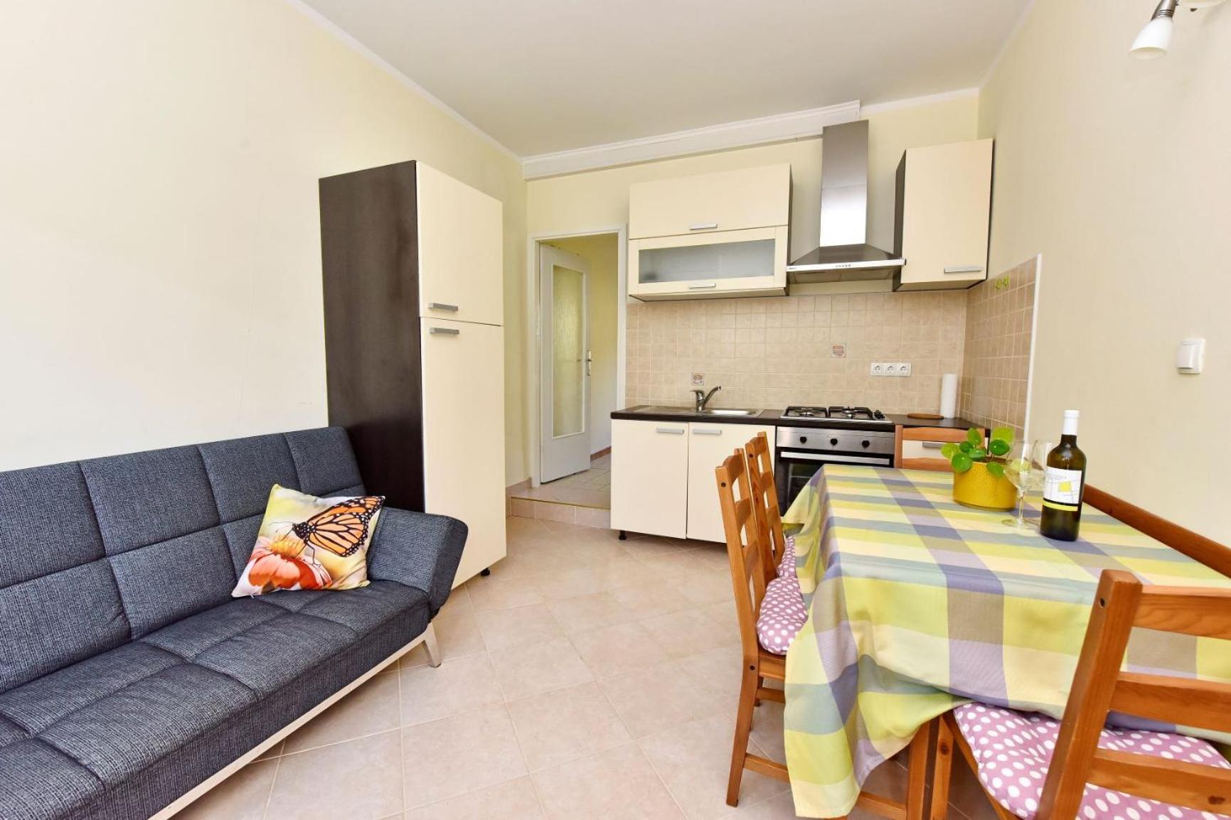 Apartments Pierina
