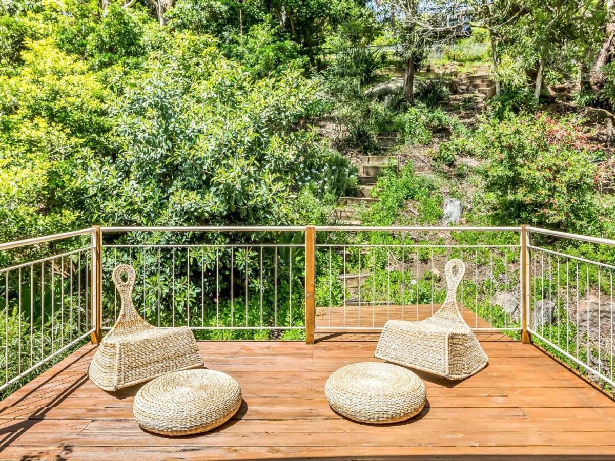 Stanwell Beach Glass House