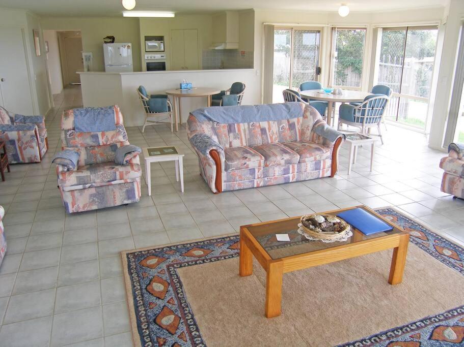 Waterview House