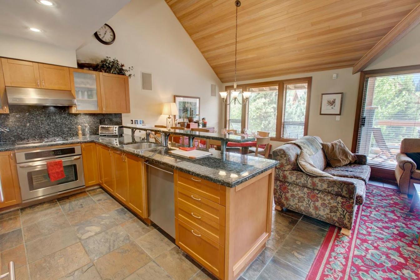 Admira Properties - Whistler