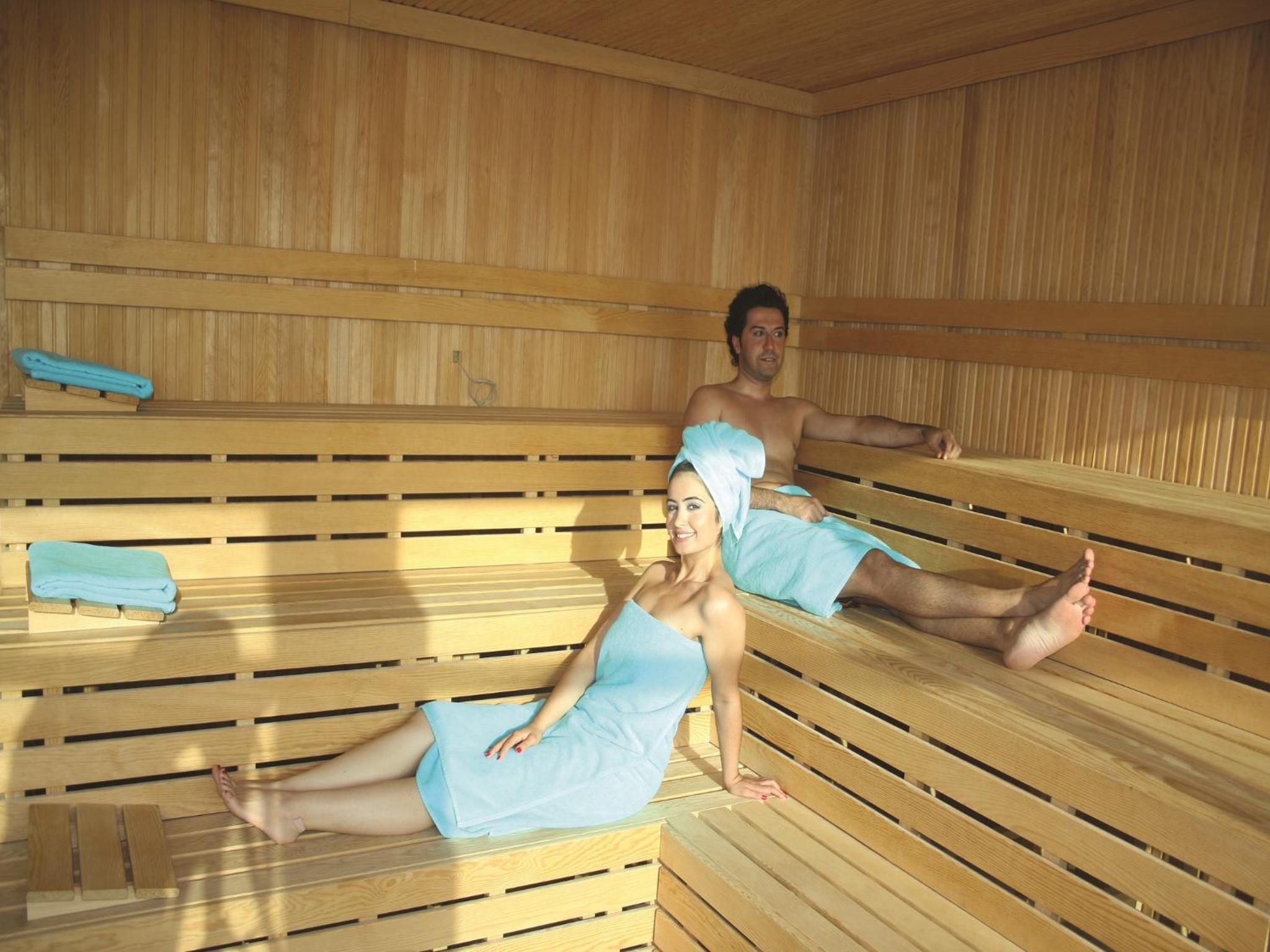 The City Hotel - Image 11