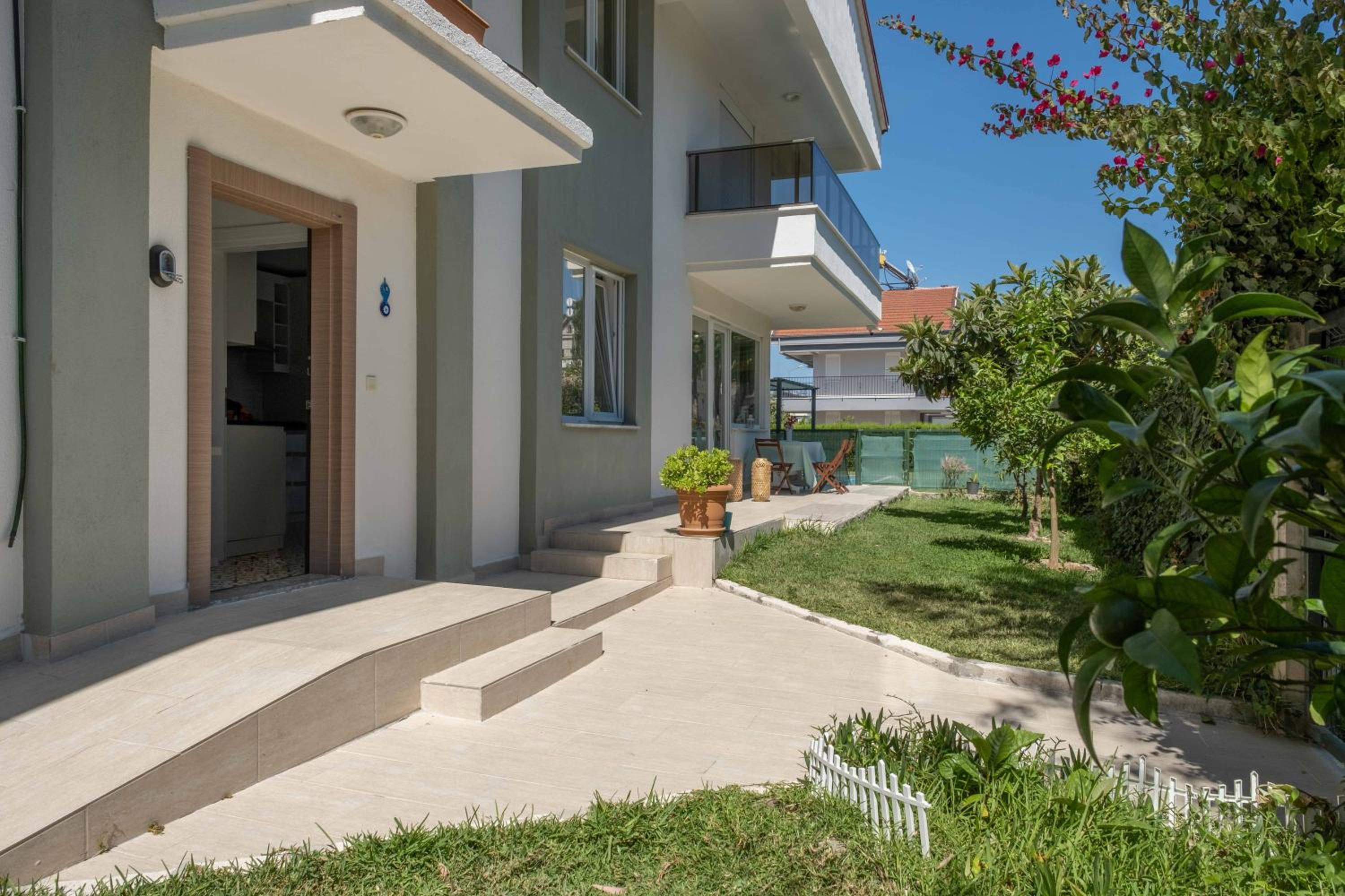 EV Apartments