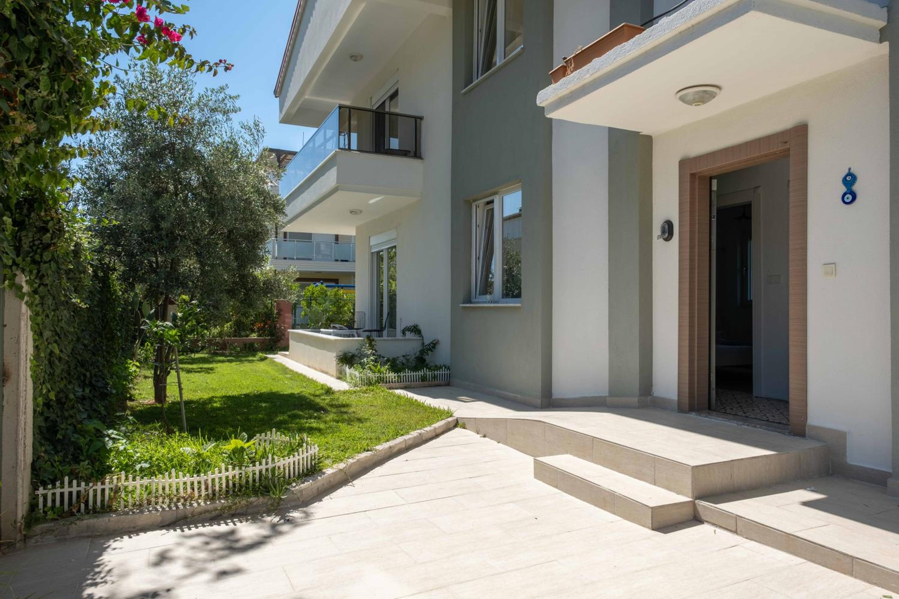 EV Apartments