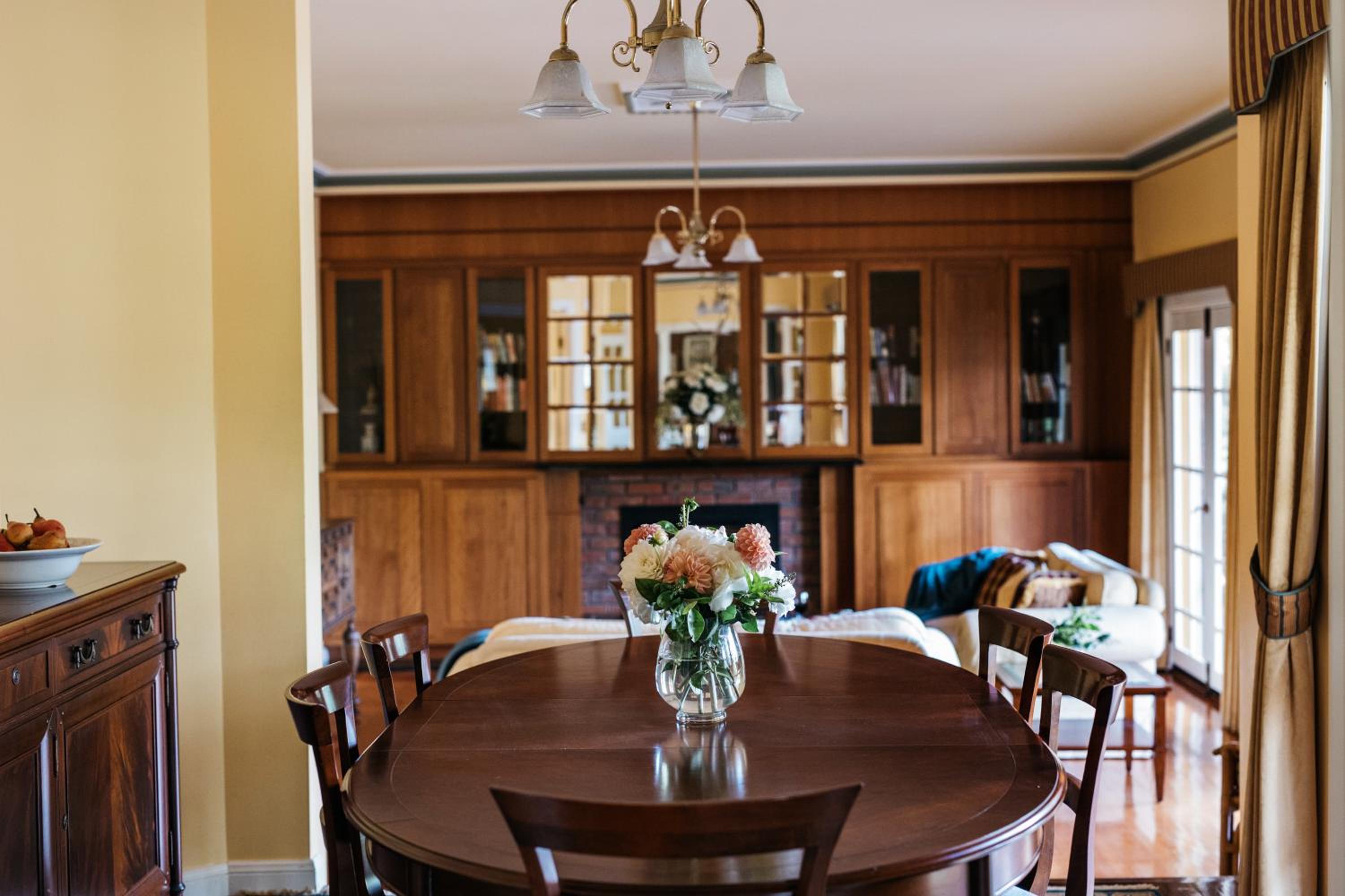 Lawson Lodge Country Estate