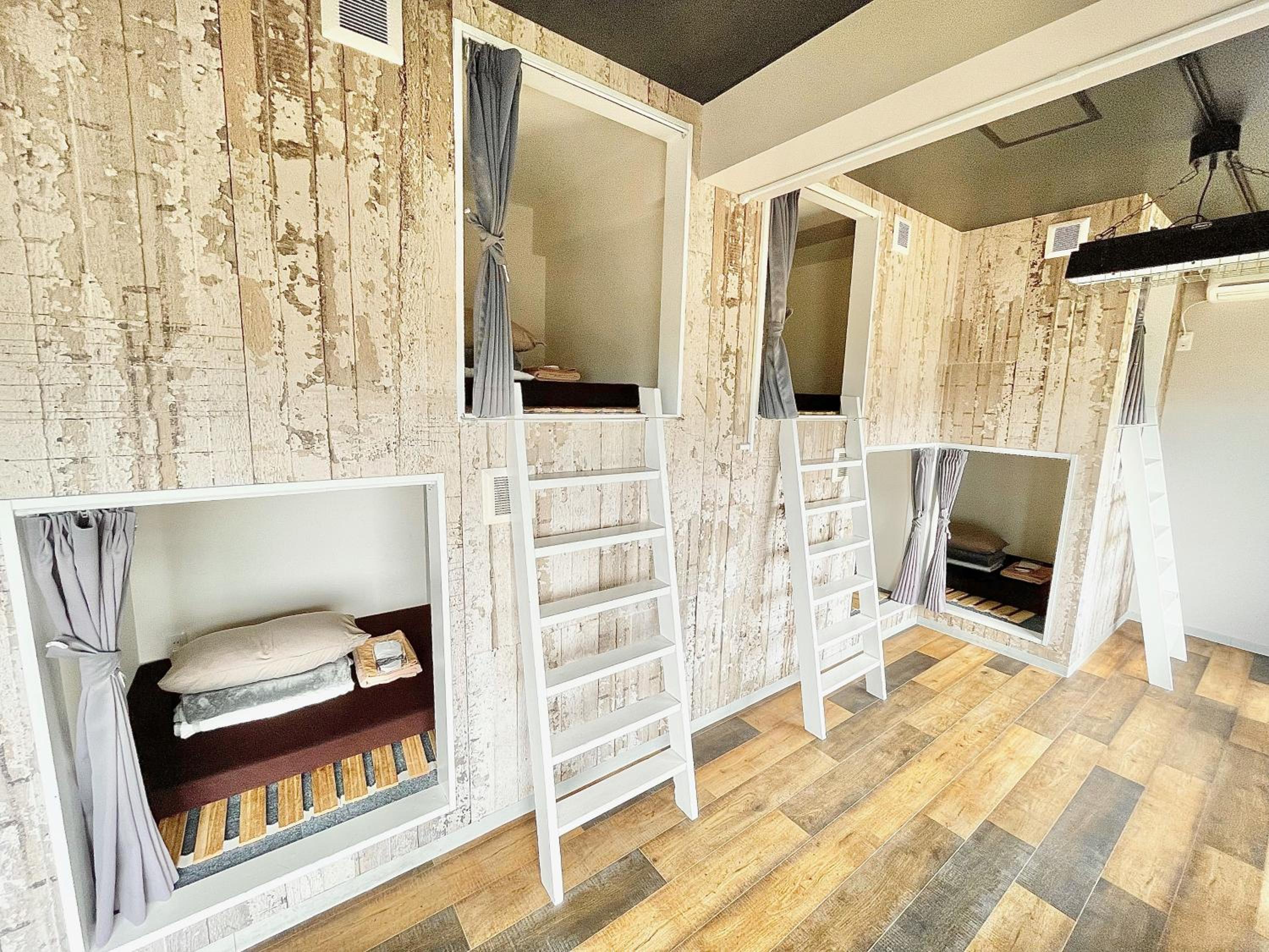 Book Tea Bed IZUOSHIMA