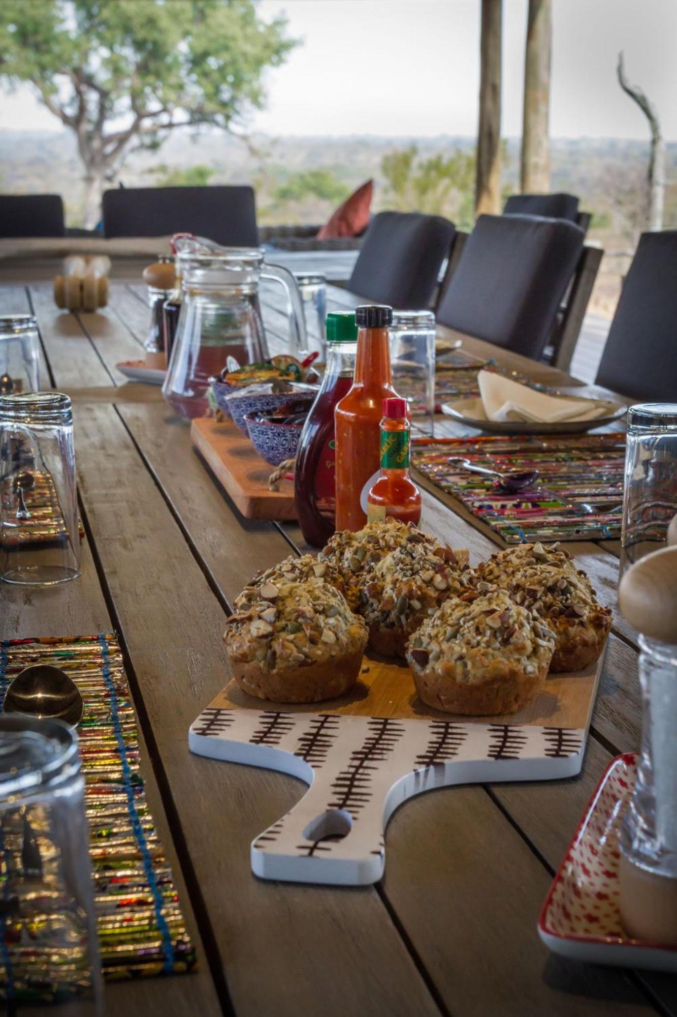Photo 42