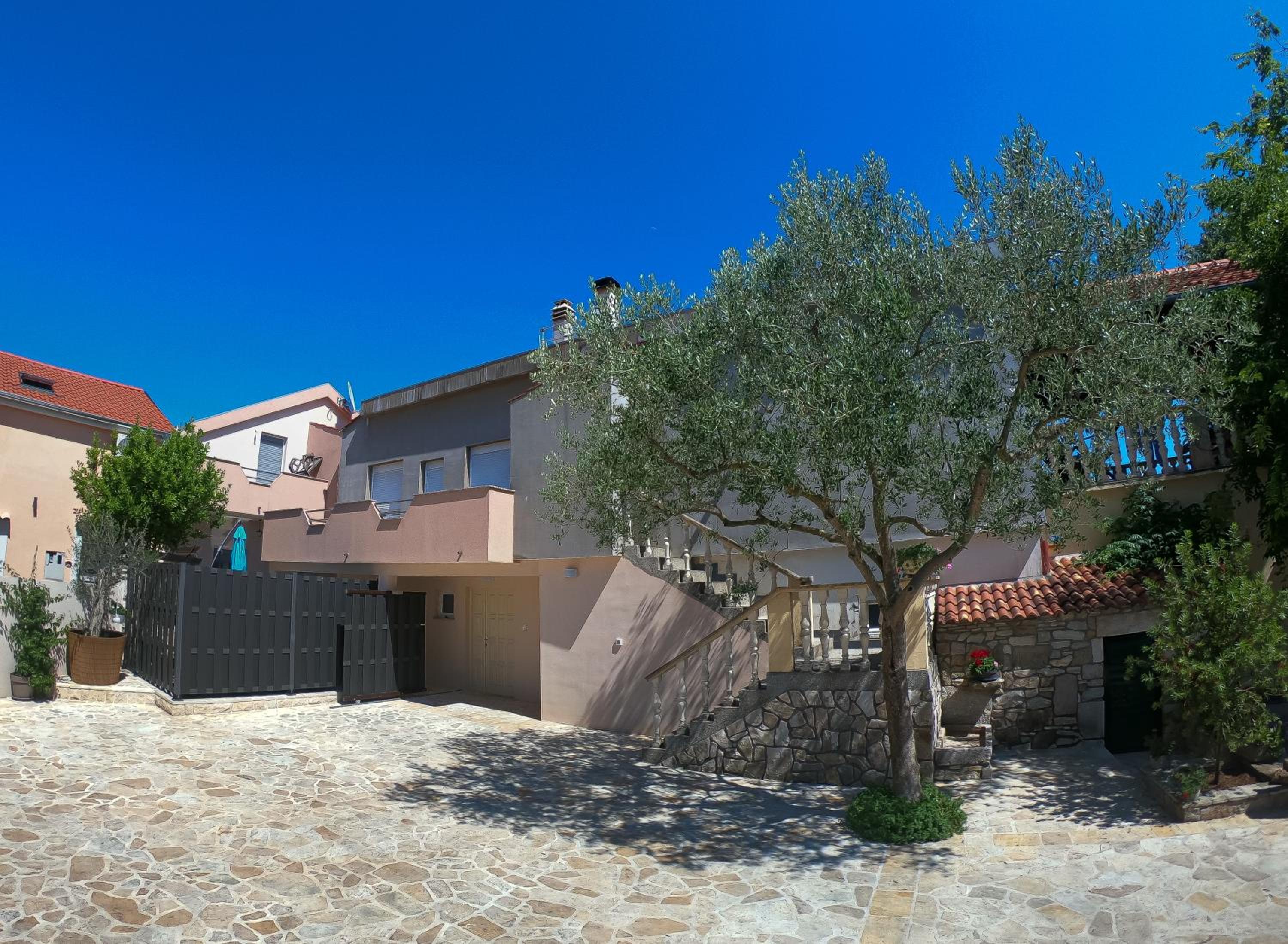 Apartment STELA - Private terrace & Parking