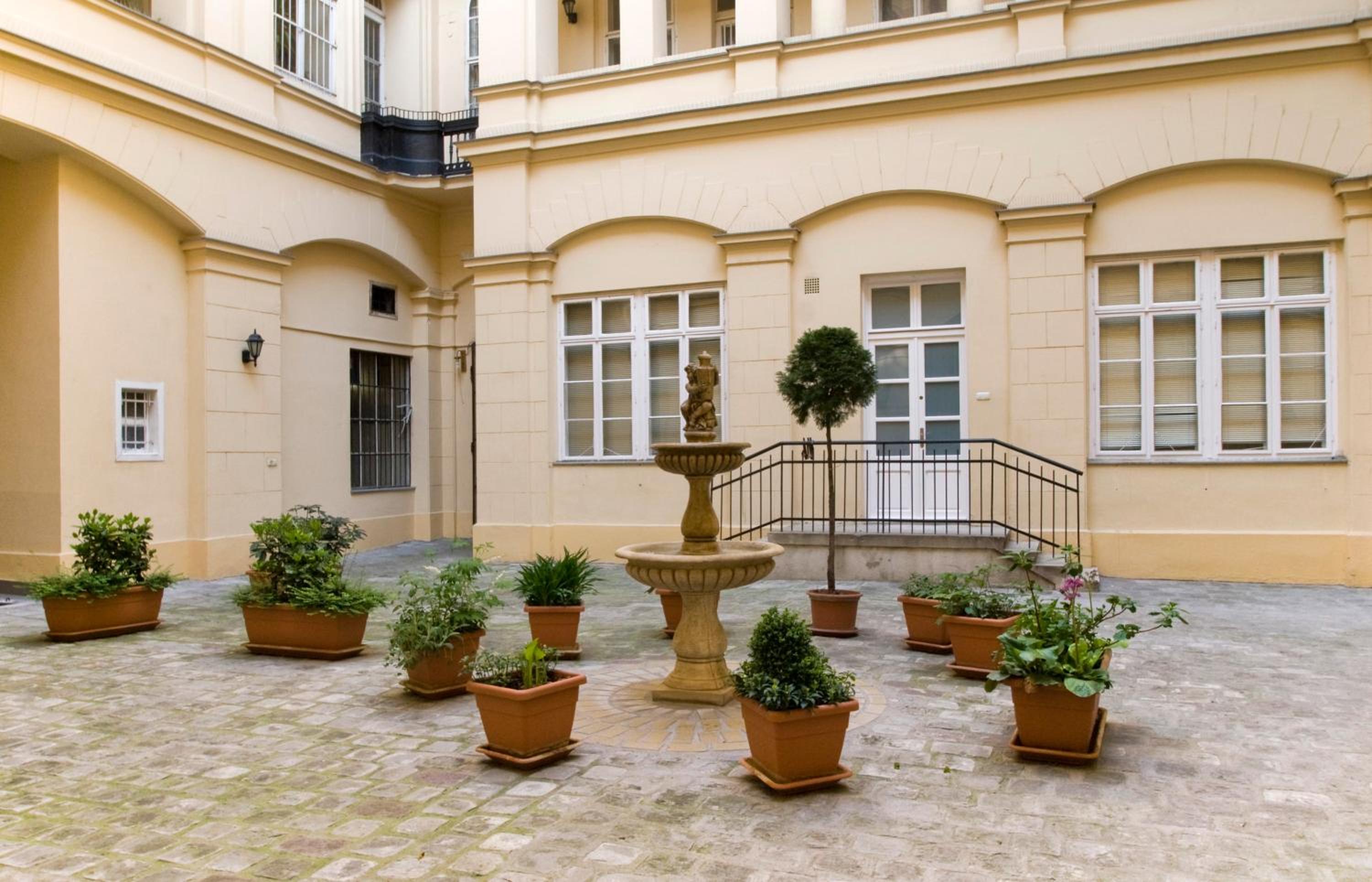 NN Apartman Budapest view 3