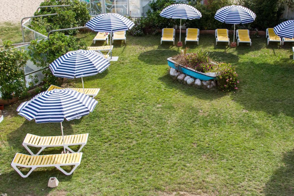 outdoor BBQ area