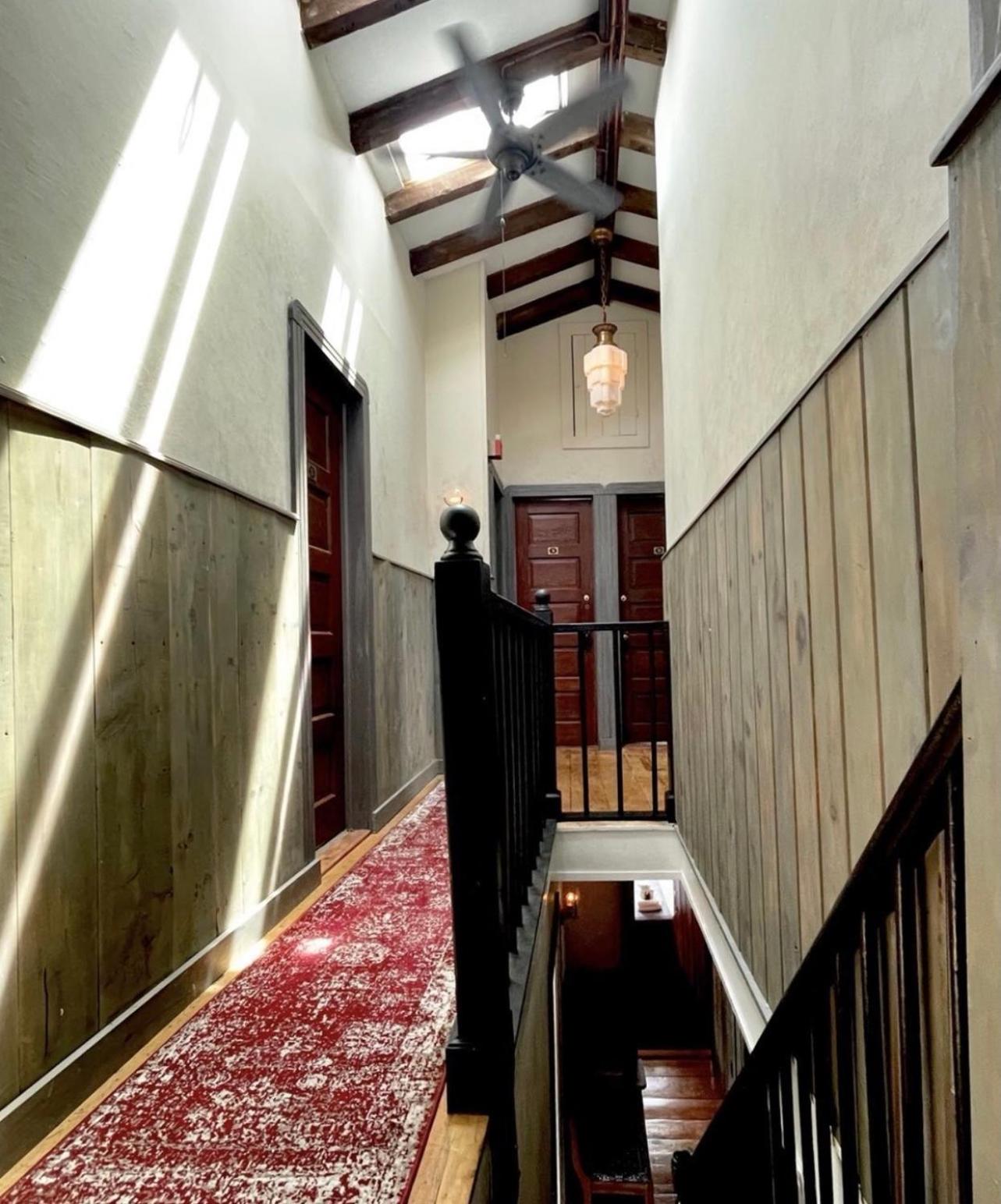 Crew's Quarters Boarding House - Caters to Men