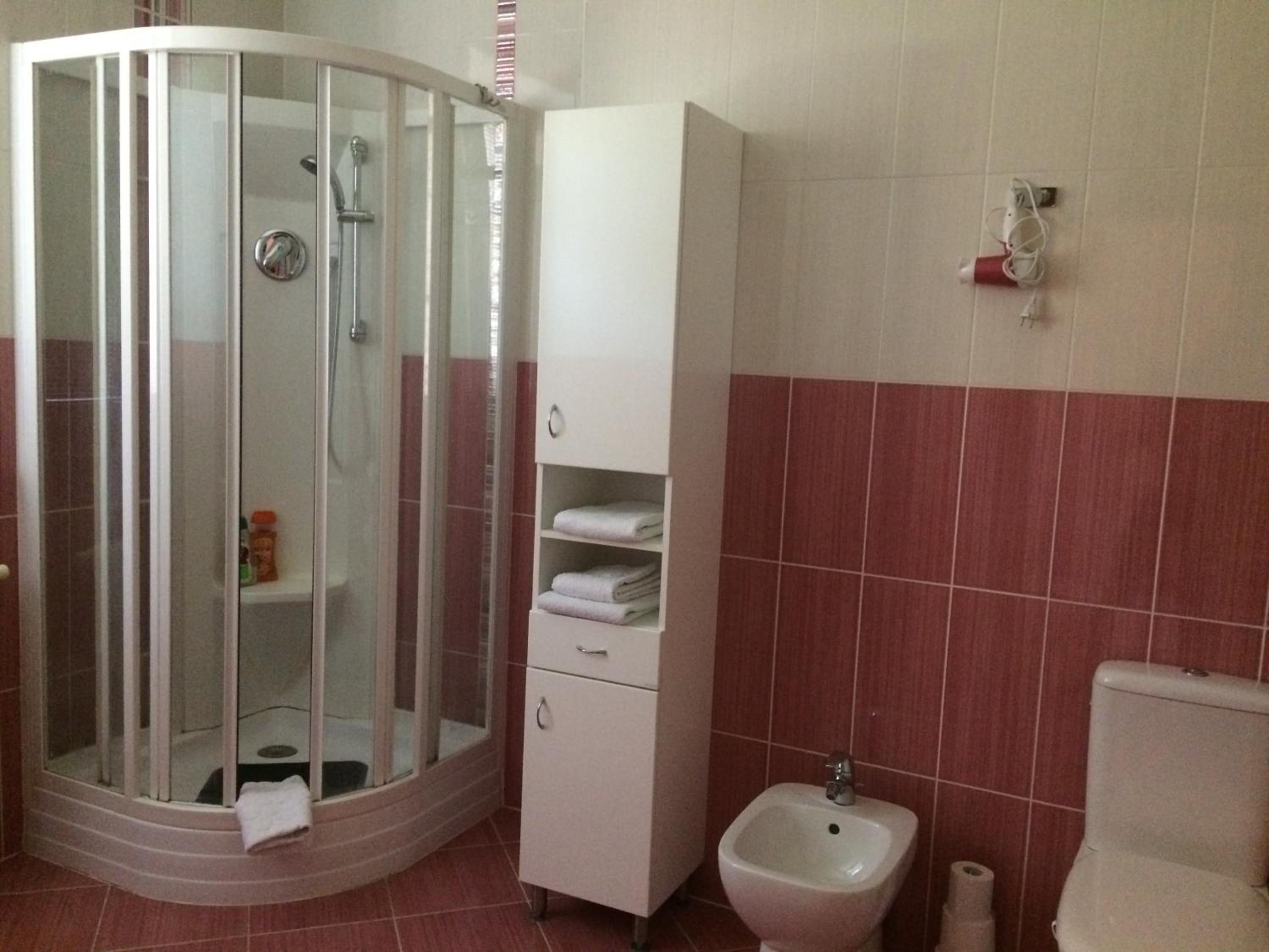 Villa Homestay Nad Helmrovkou