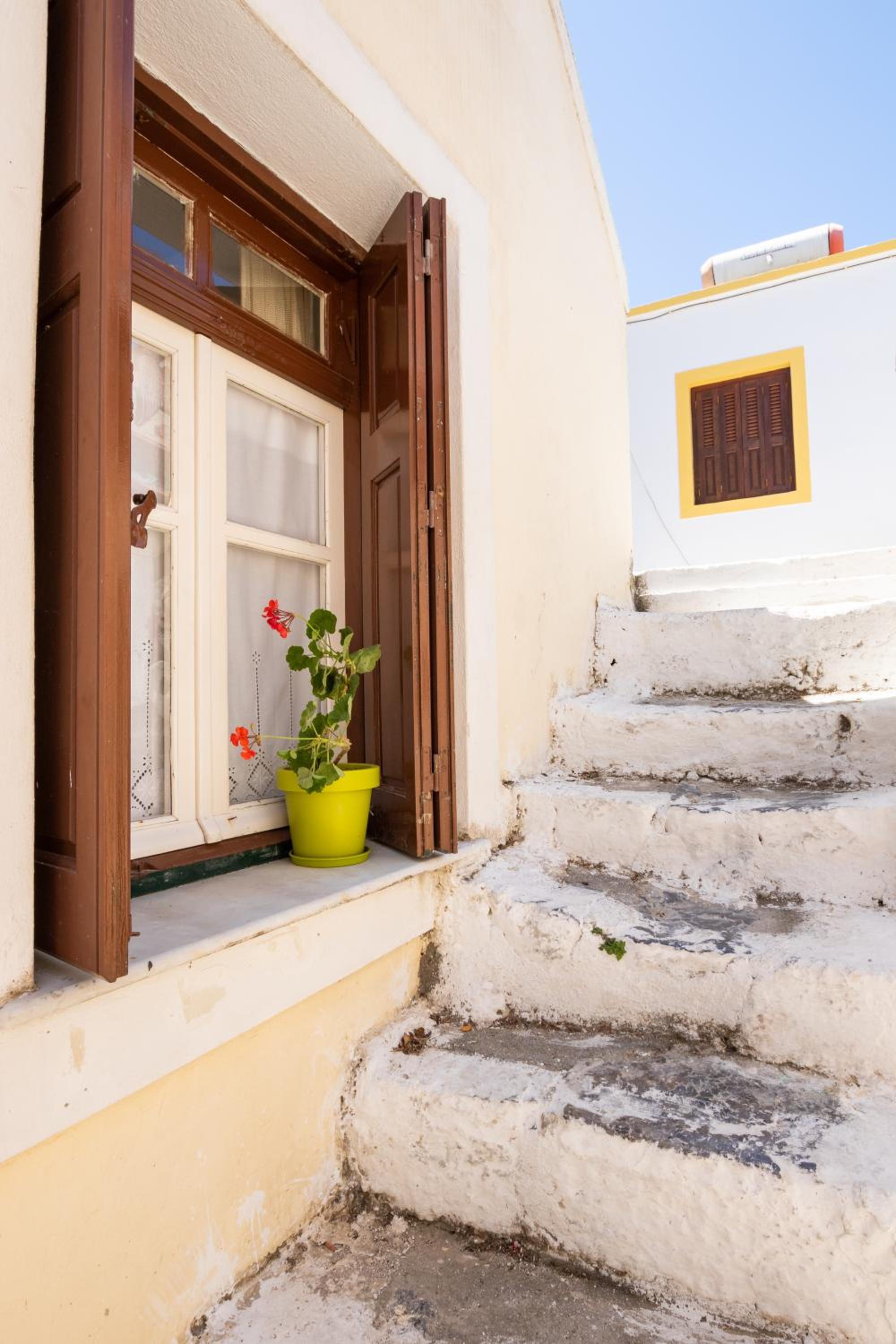 Sellai House