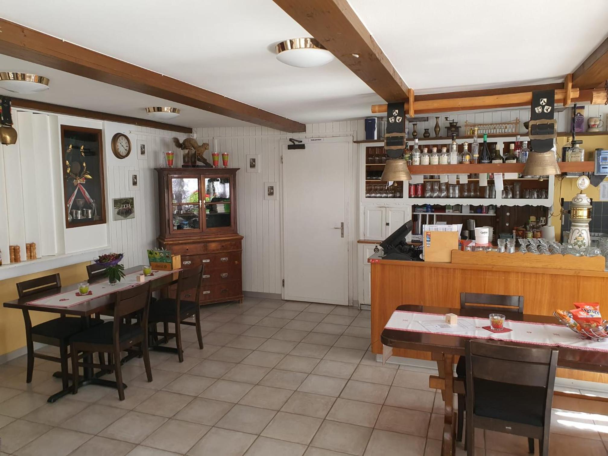 restaurant
