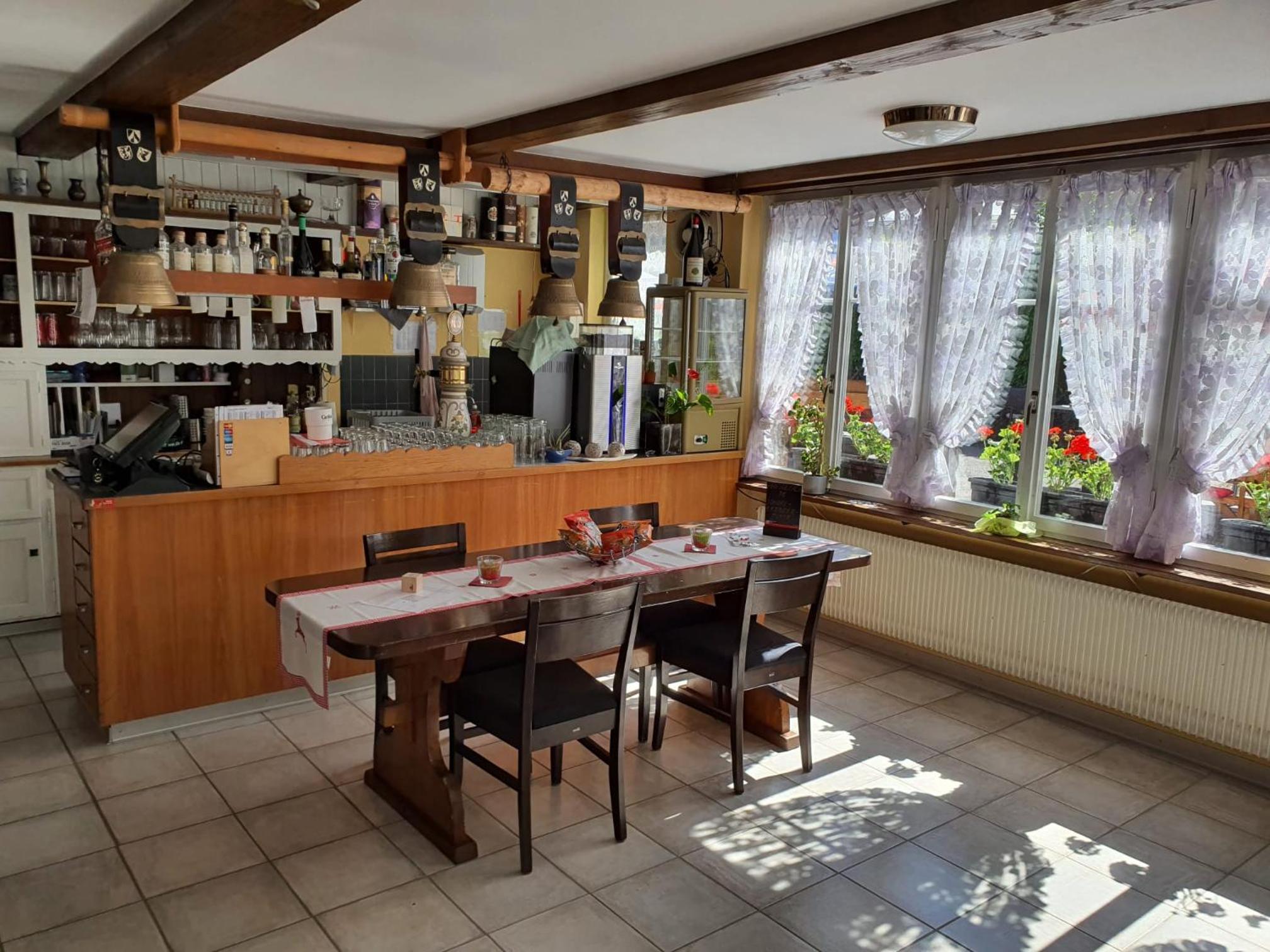 restaurant