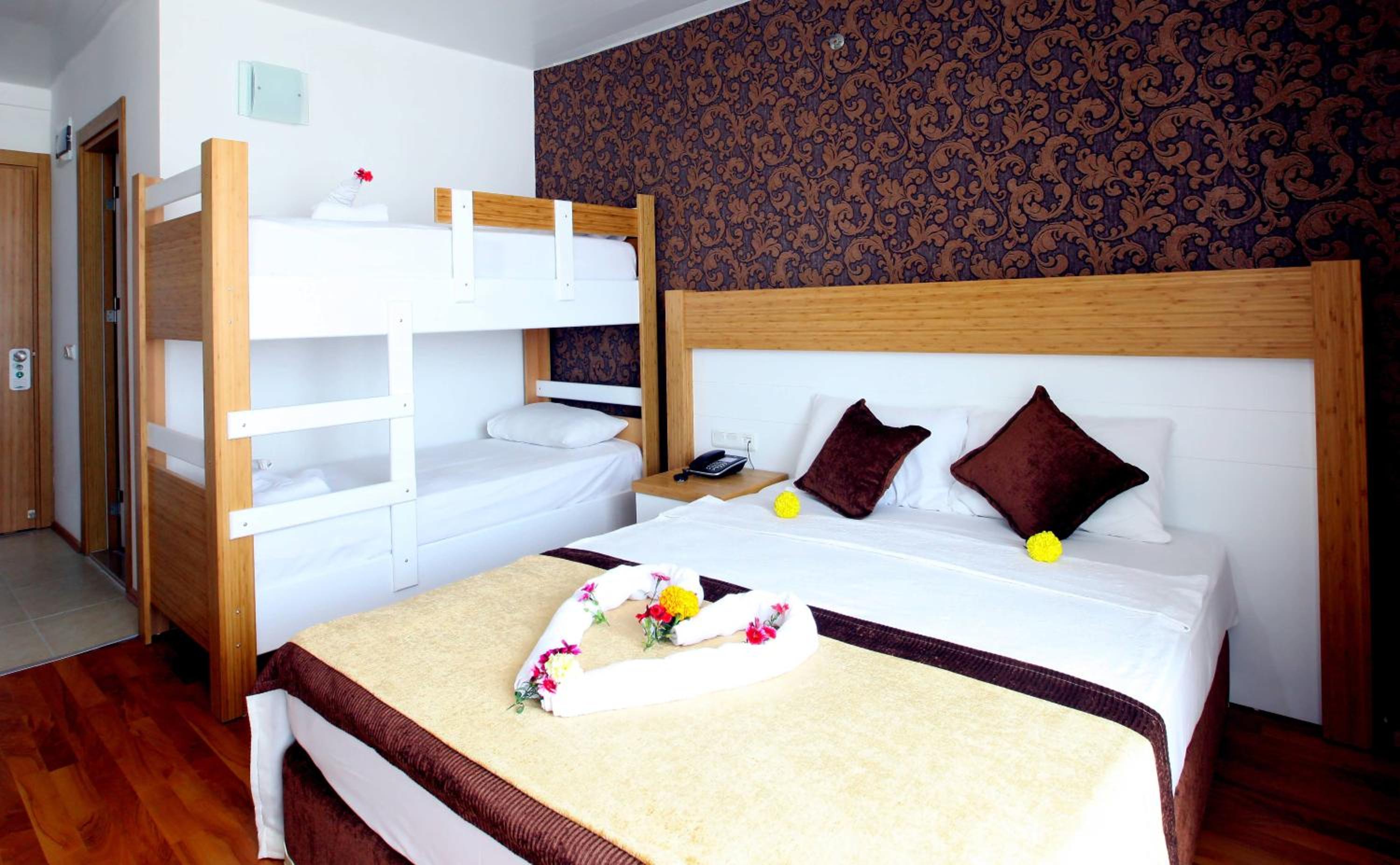 Eftalia Down Town - Image 21