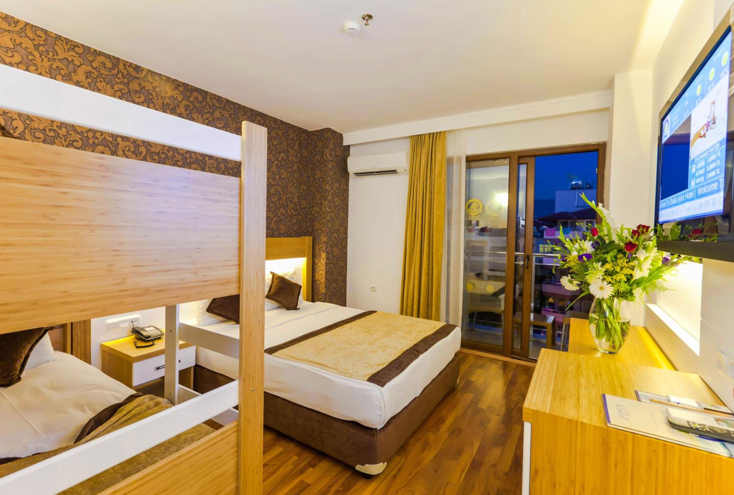 Eftalia Down Town - Image 22