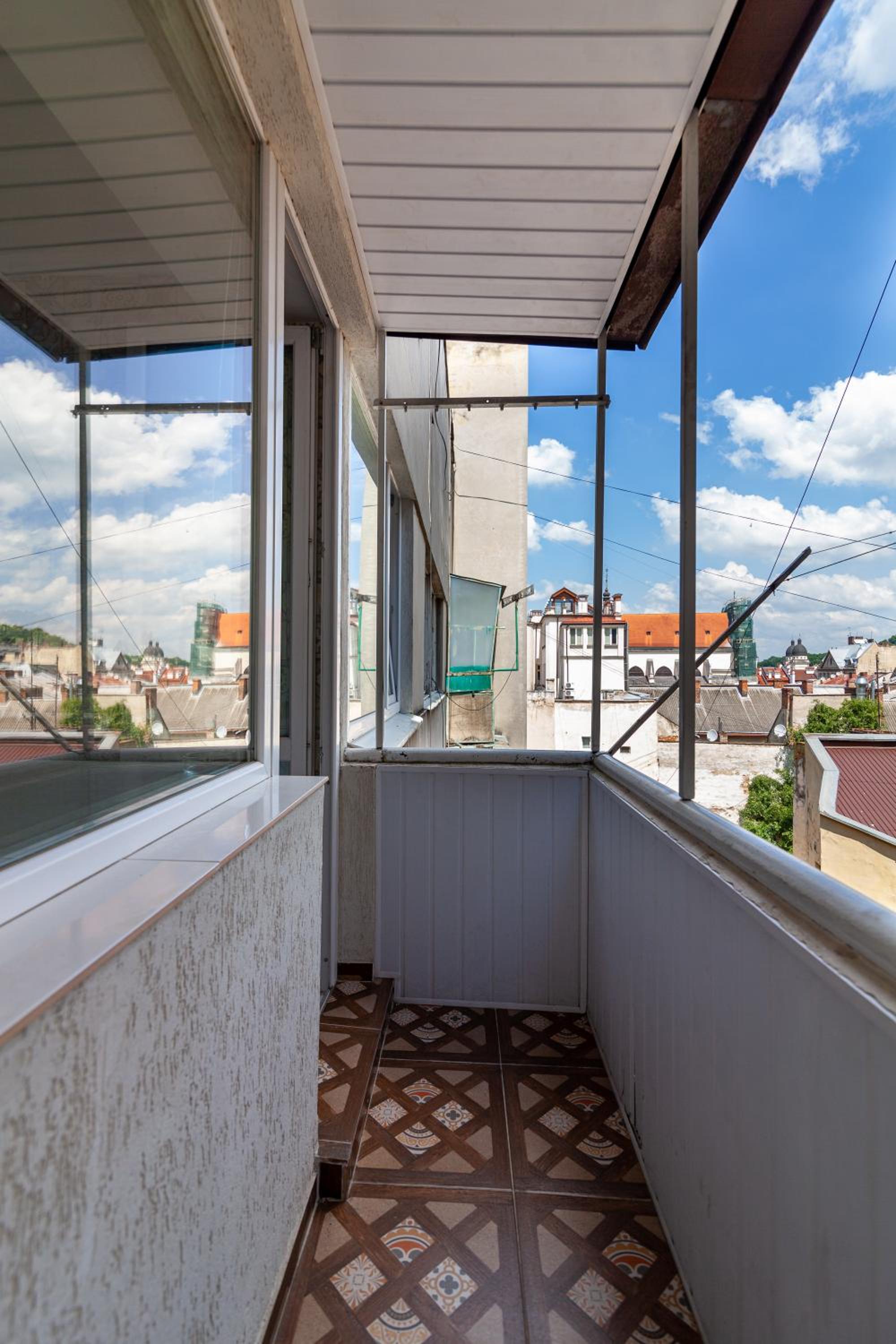 LEOGRAND Apartments on Svobody view 4